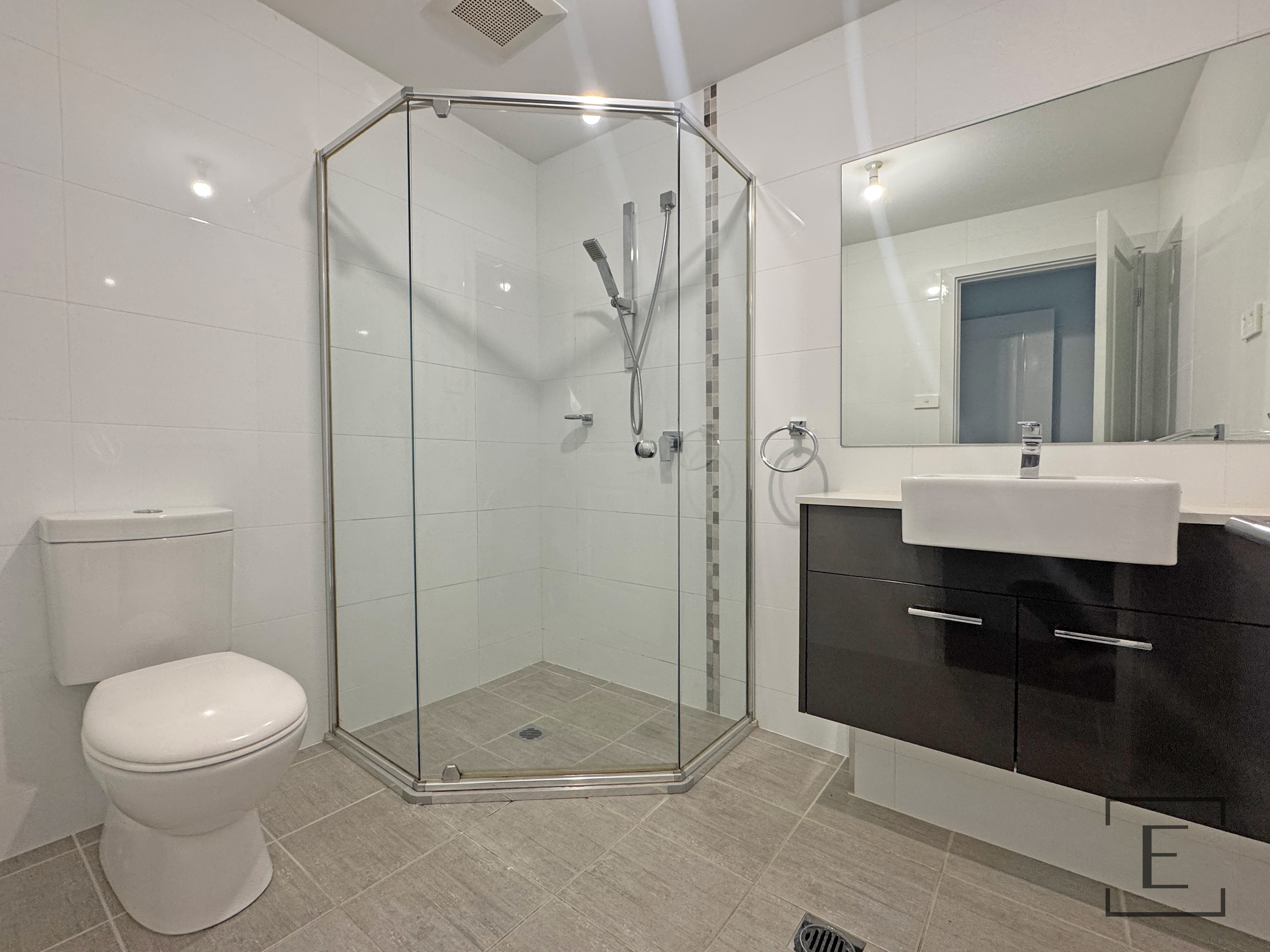 6A Burton Avenue, Chester Hill