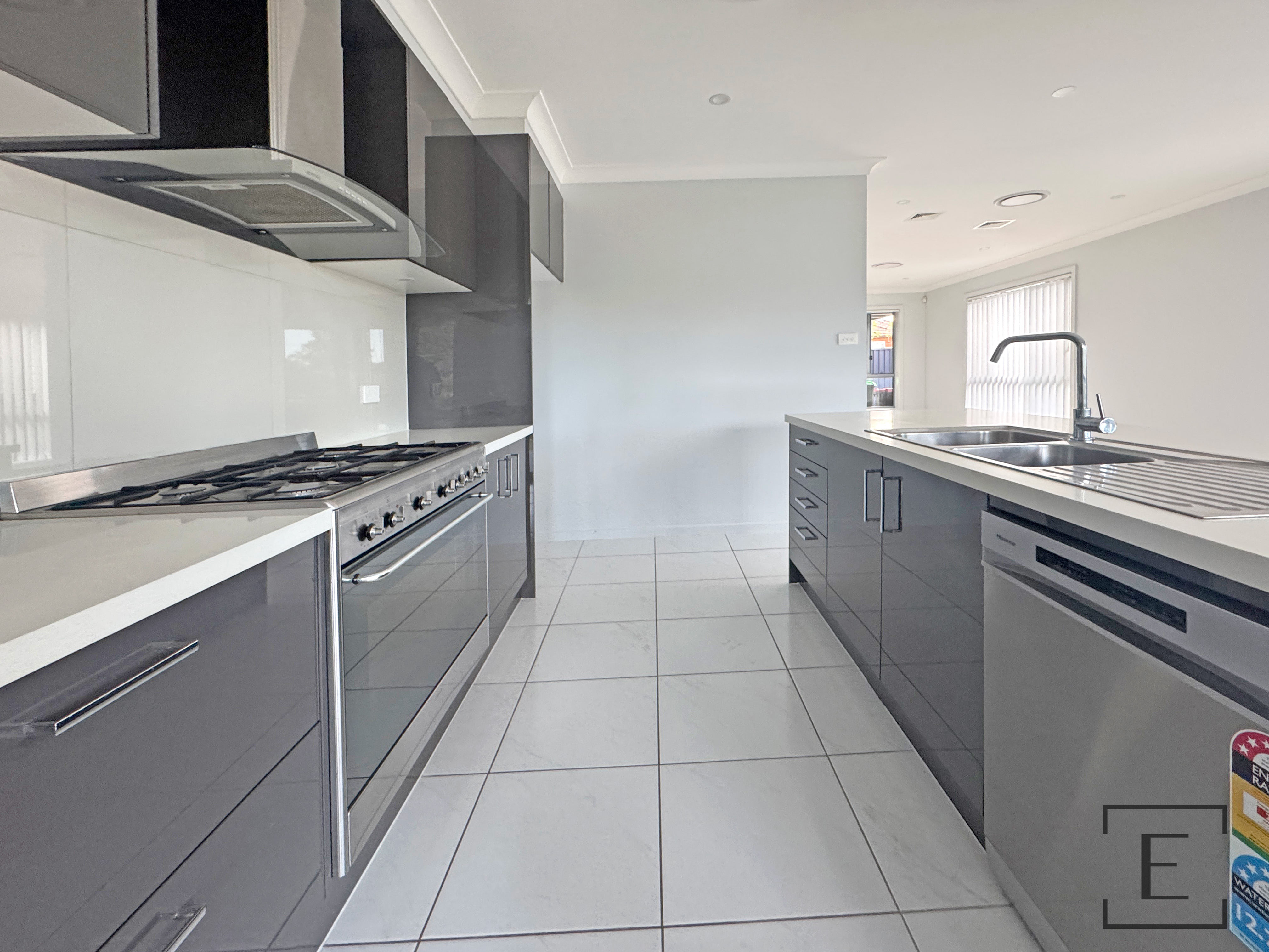 6A Burton Avenue, Chester Hill