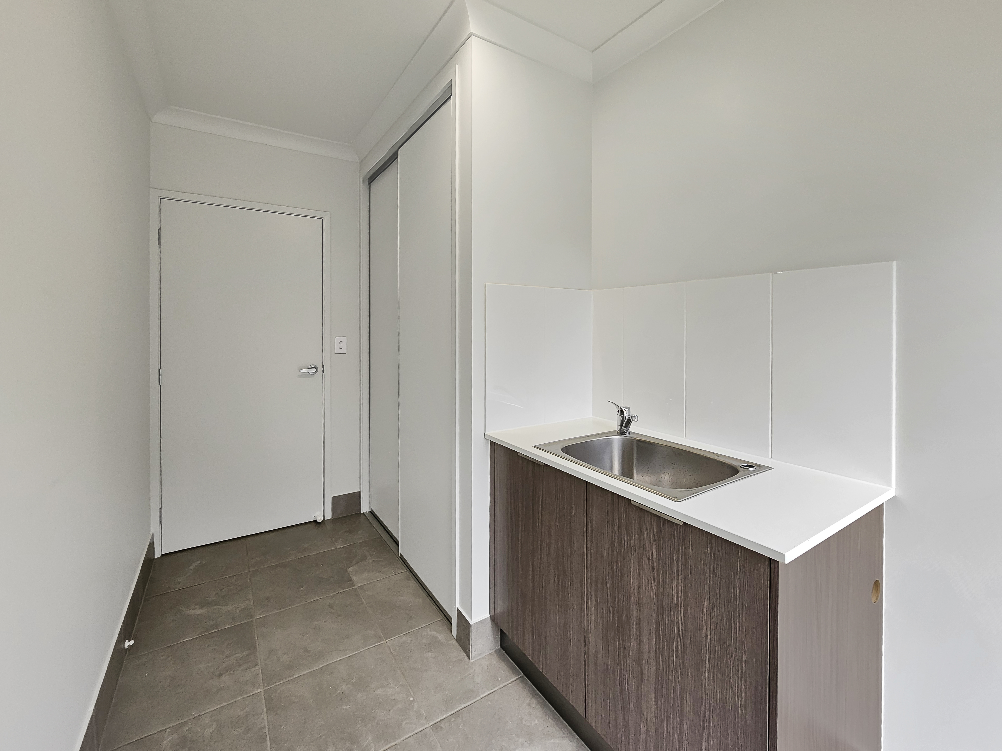 23 Countryview Drive, Atherton