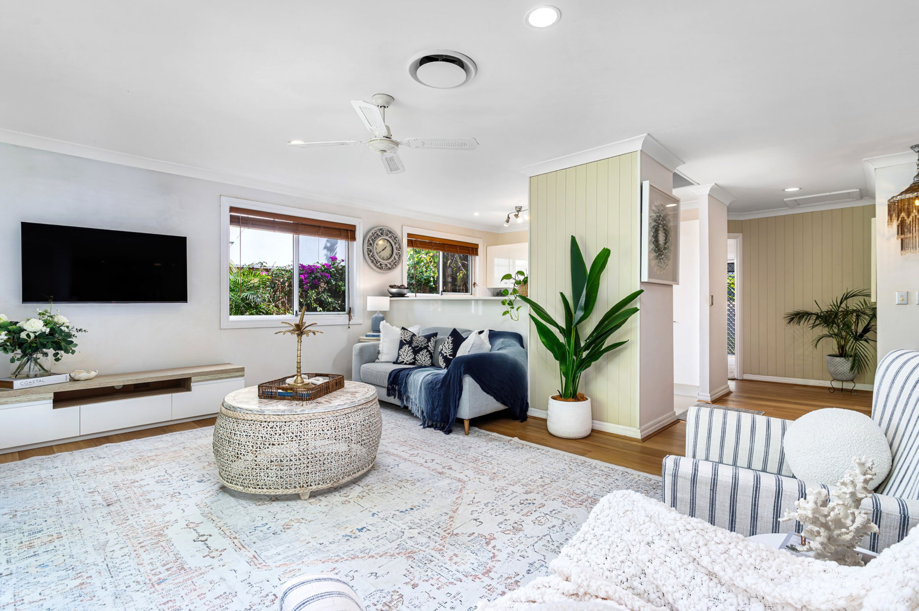 16B Oak Avenue , Surfers Paradise