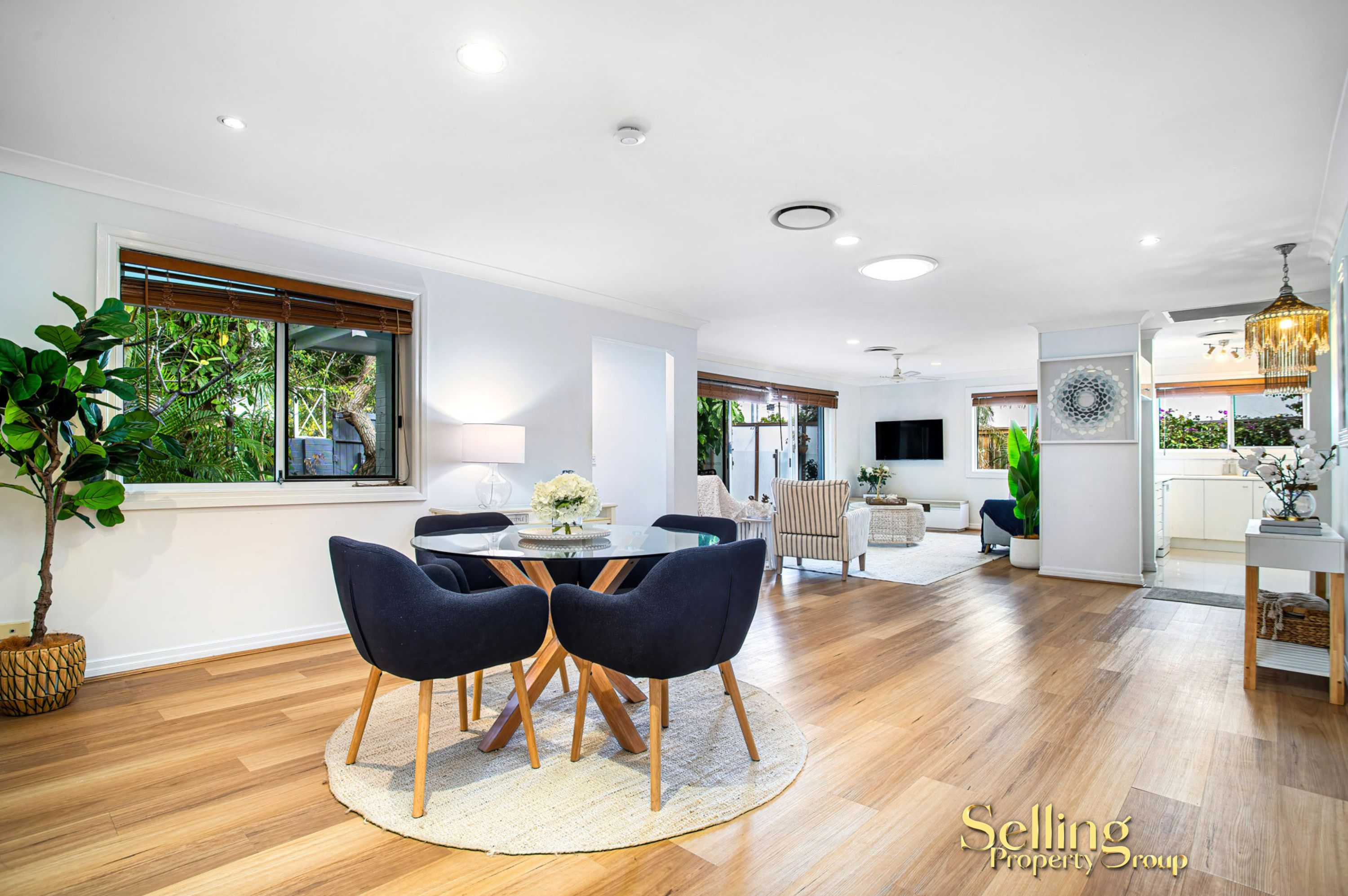 16B Oak Avenue , Surfers Paradise