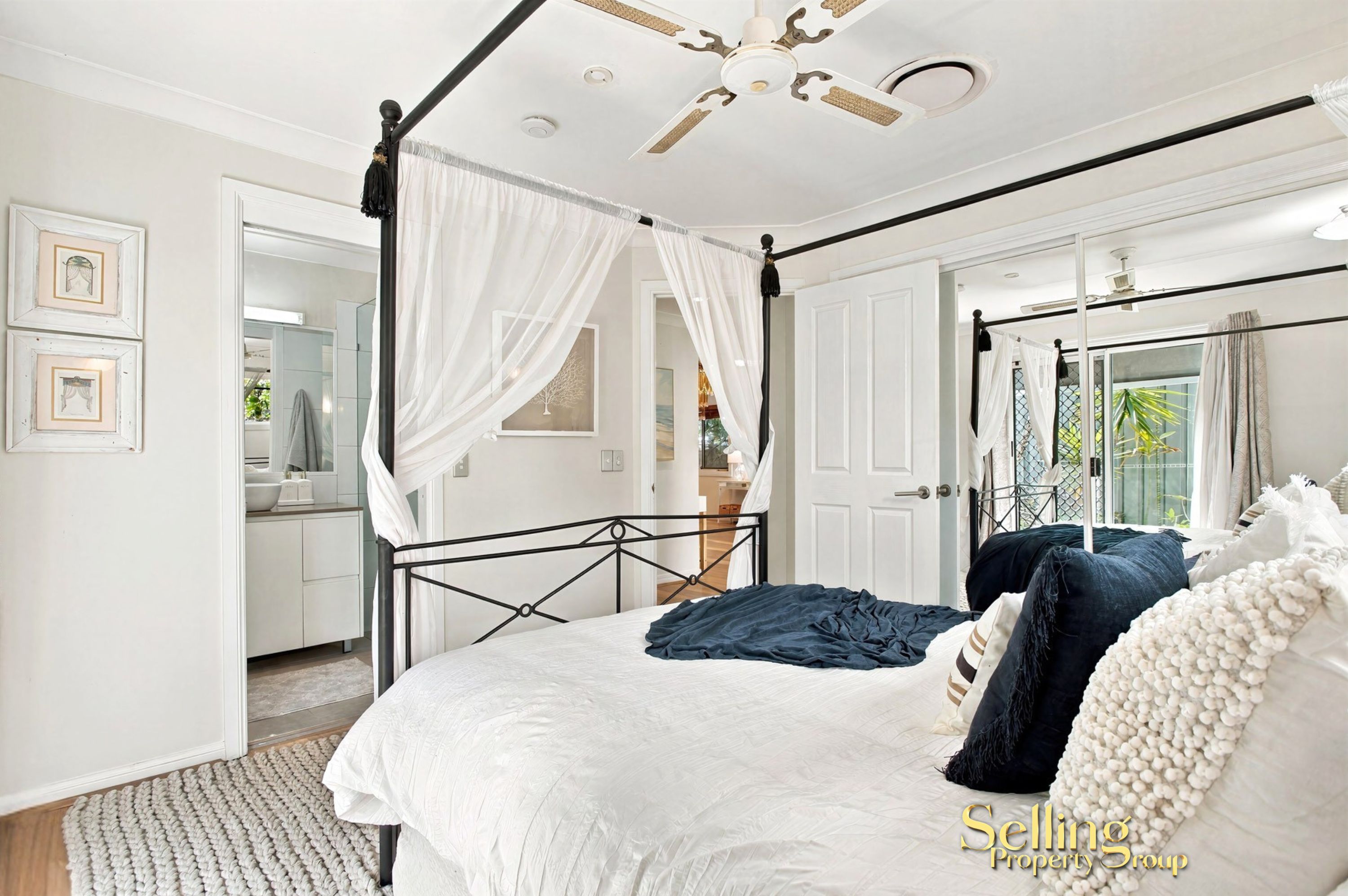 16B Oak Avenue , Surfers Paradise