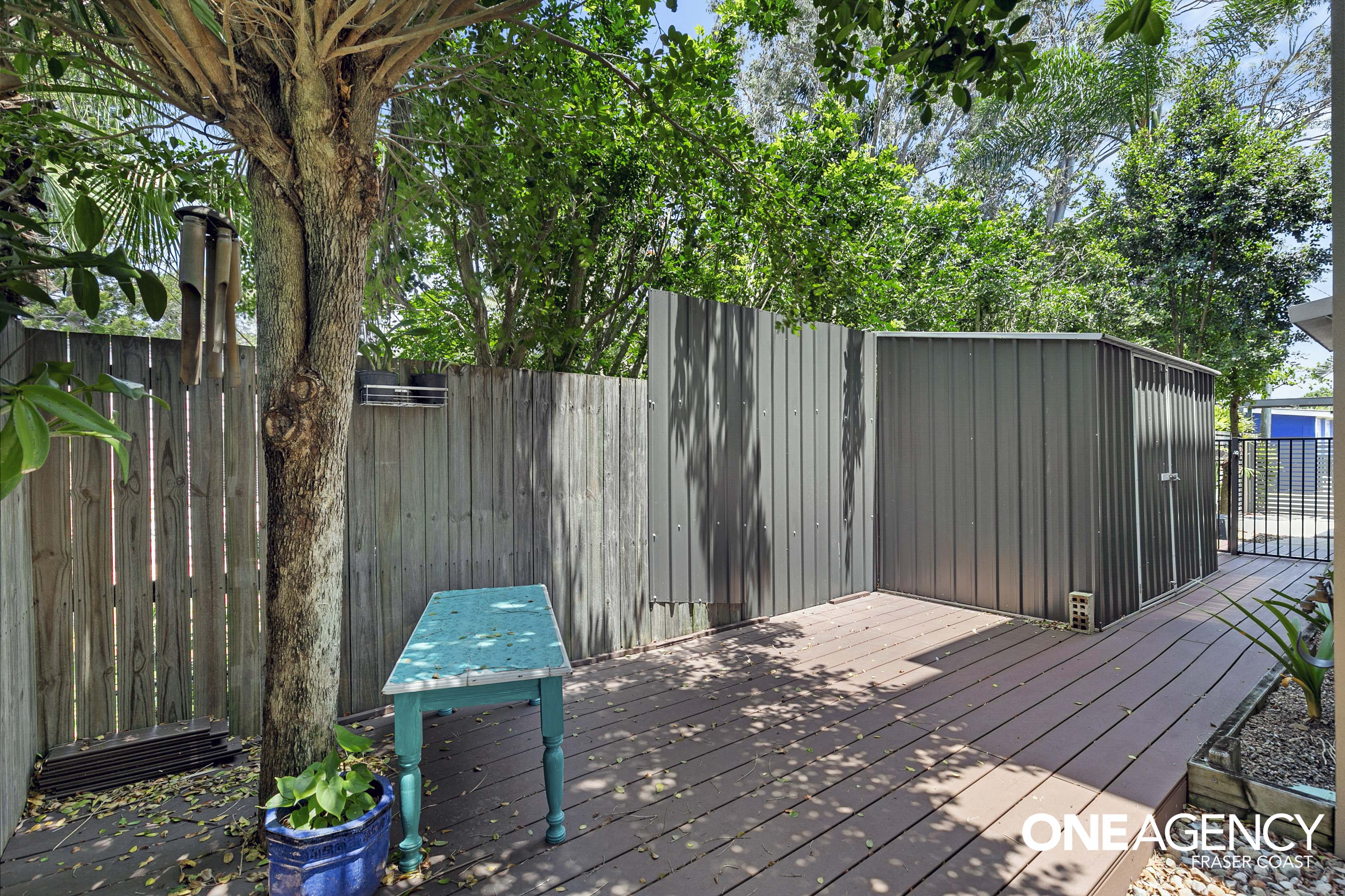 1 / 19 King Street, Urangan