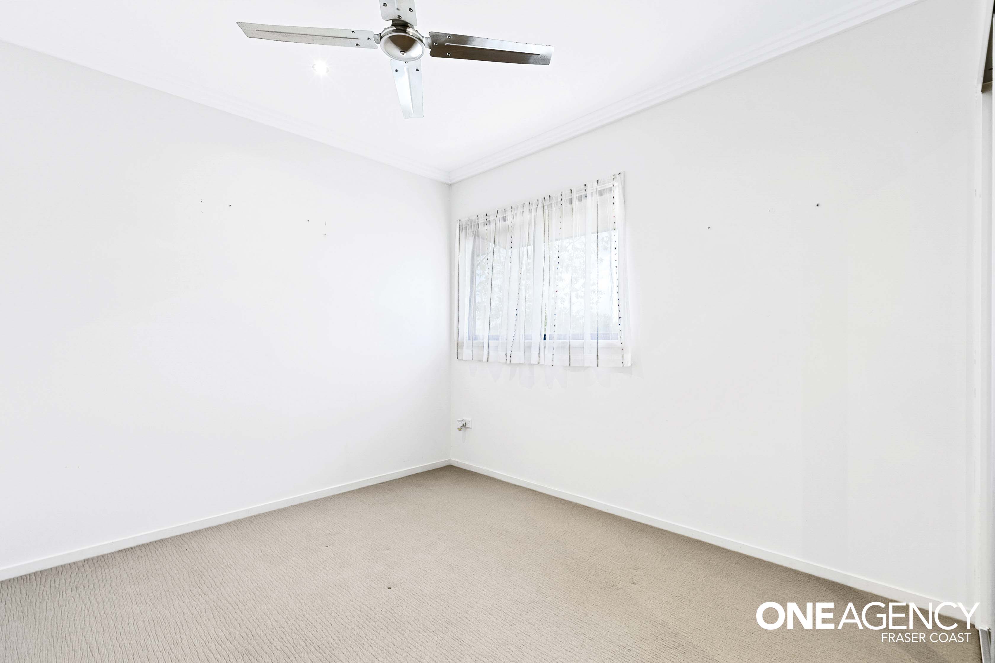1 / 19 King Street, Urangan