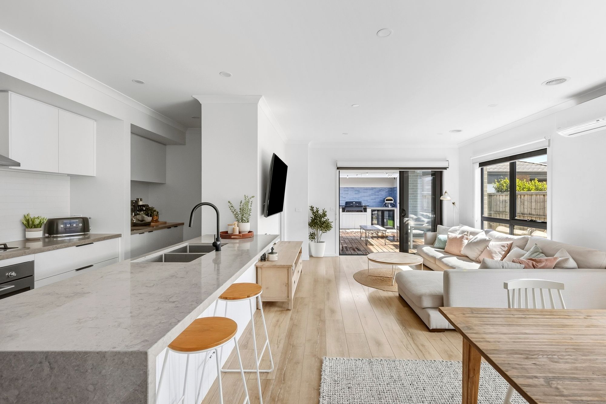 Listing image for 15 Pollen Street, MOUNT DUNEED  VIC  3217