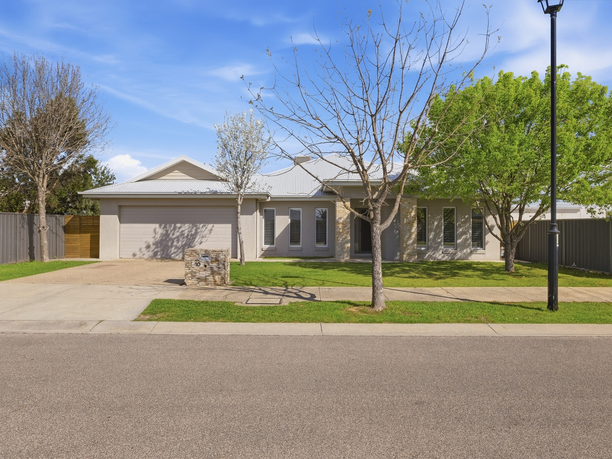 10 Vista Drive, Wangaratta