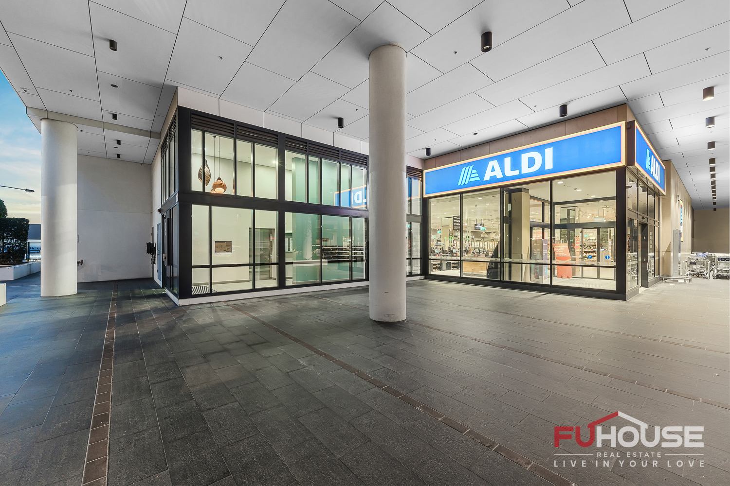 308 / 35 Flora Street - Main View 25