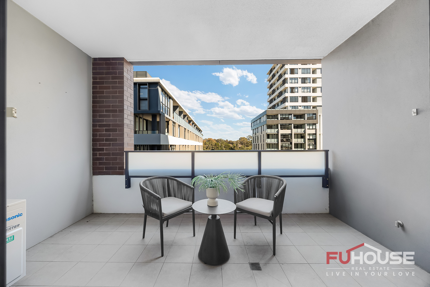 308 / 35 Flora Street - Main View 18
