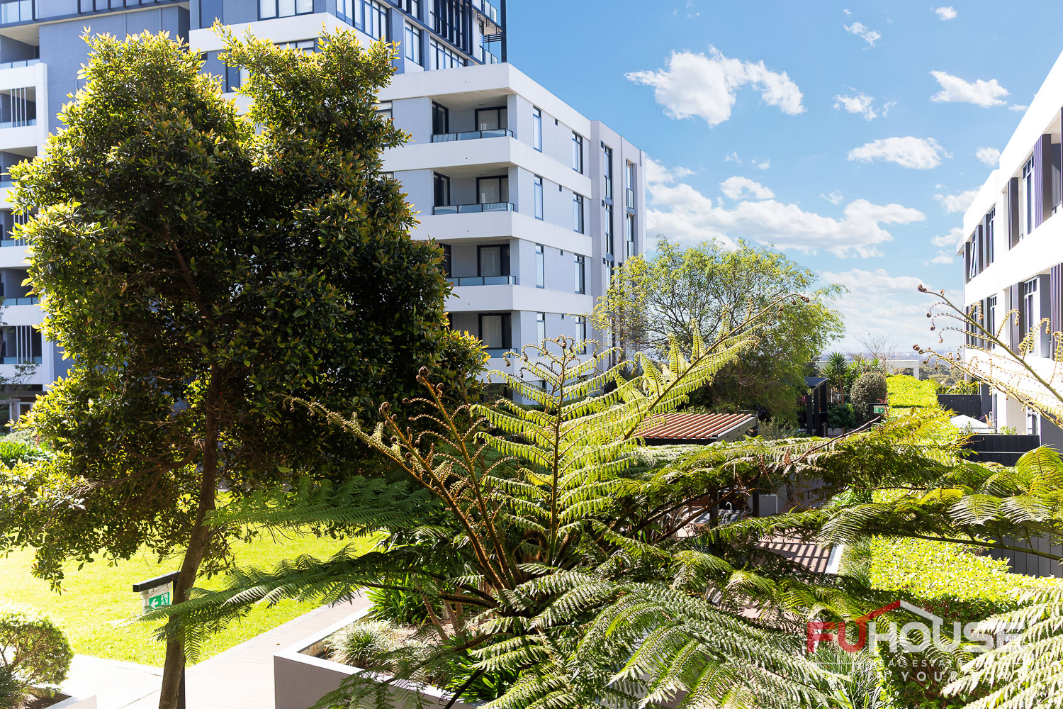 308 / 35 Flora Street - Main View 19