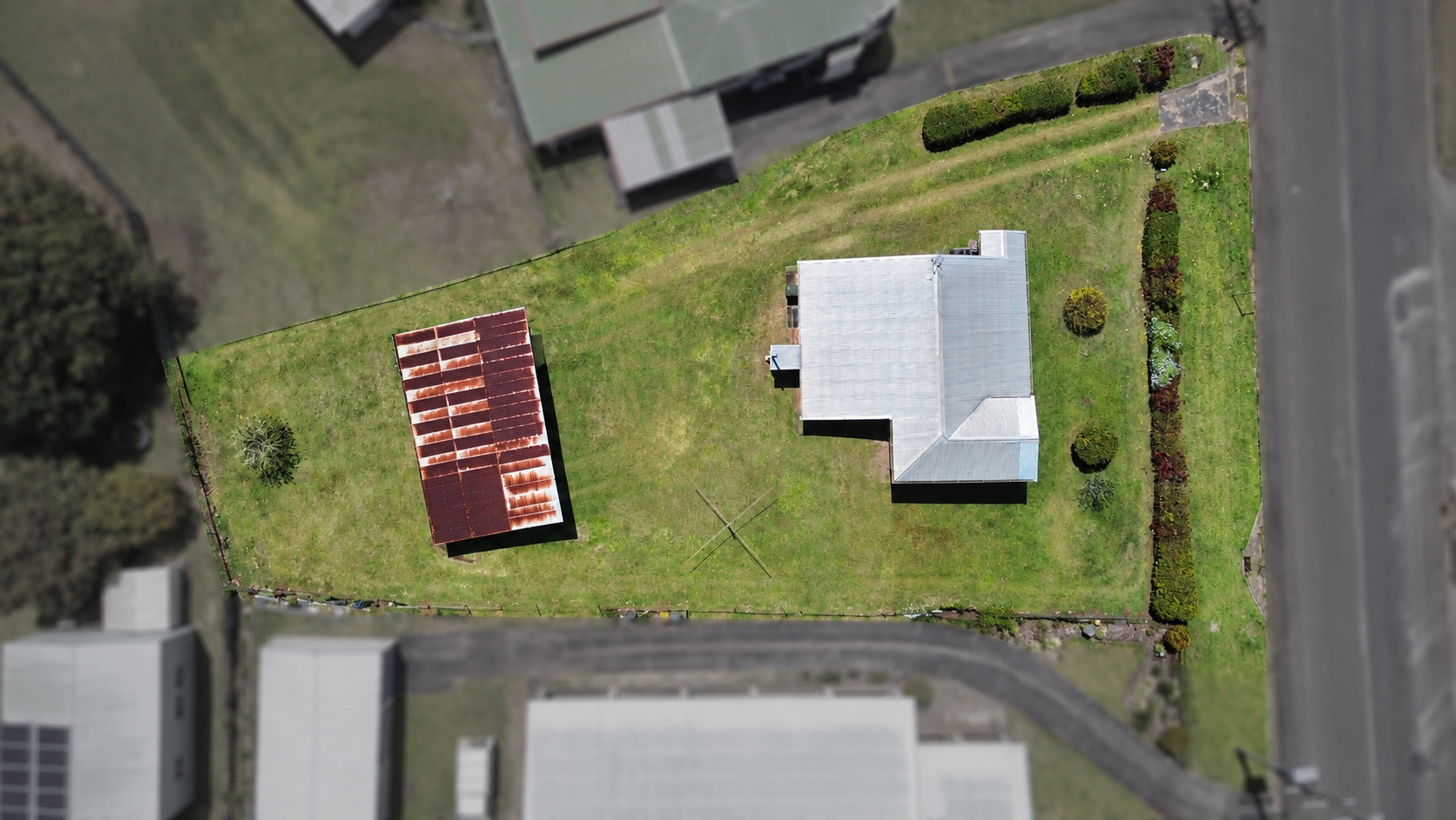 6 Golf Links Road, Atherton
