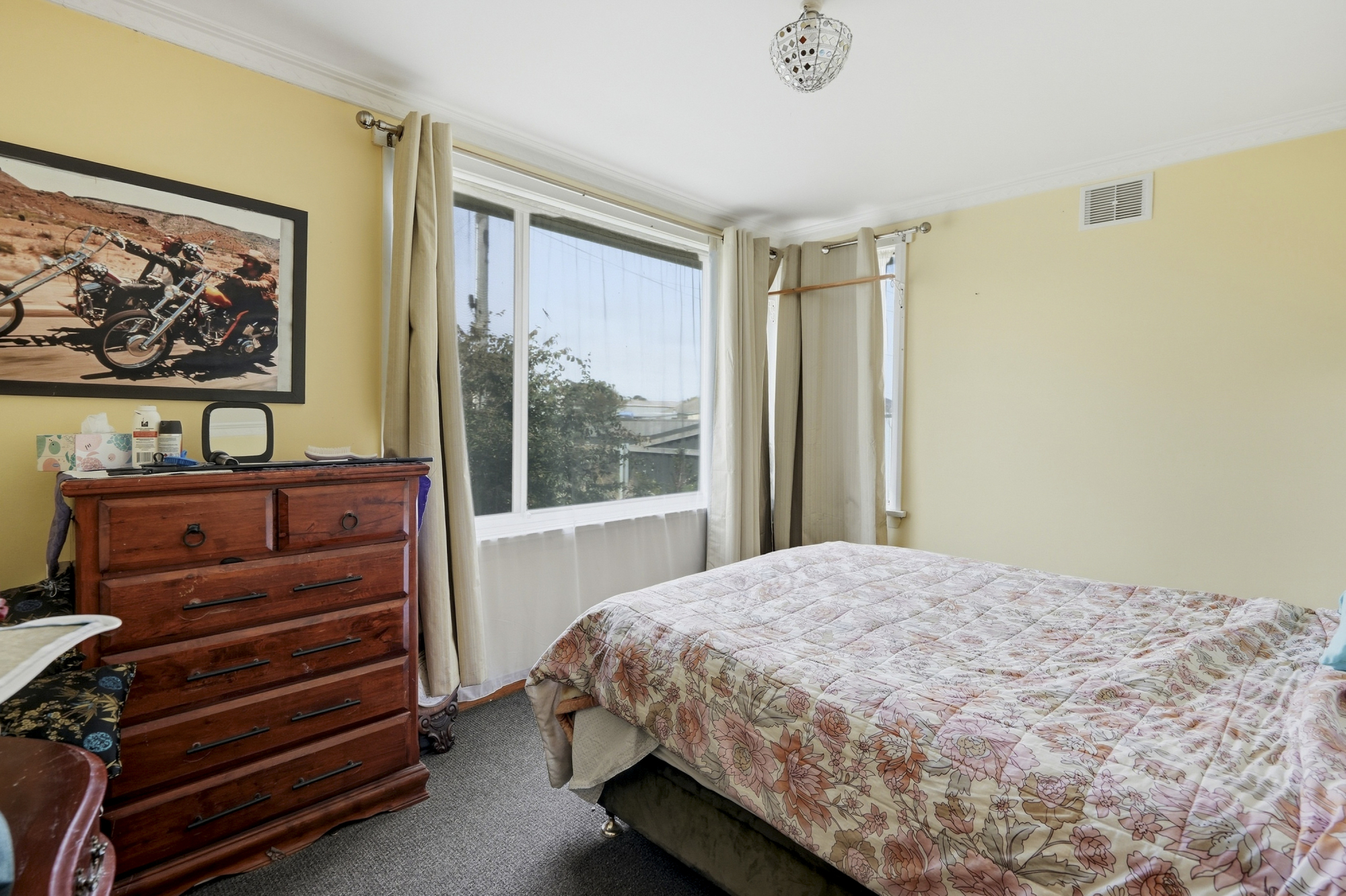 47 Arthur Street, George Town