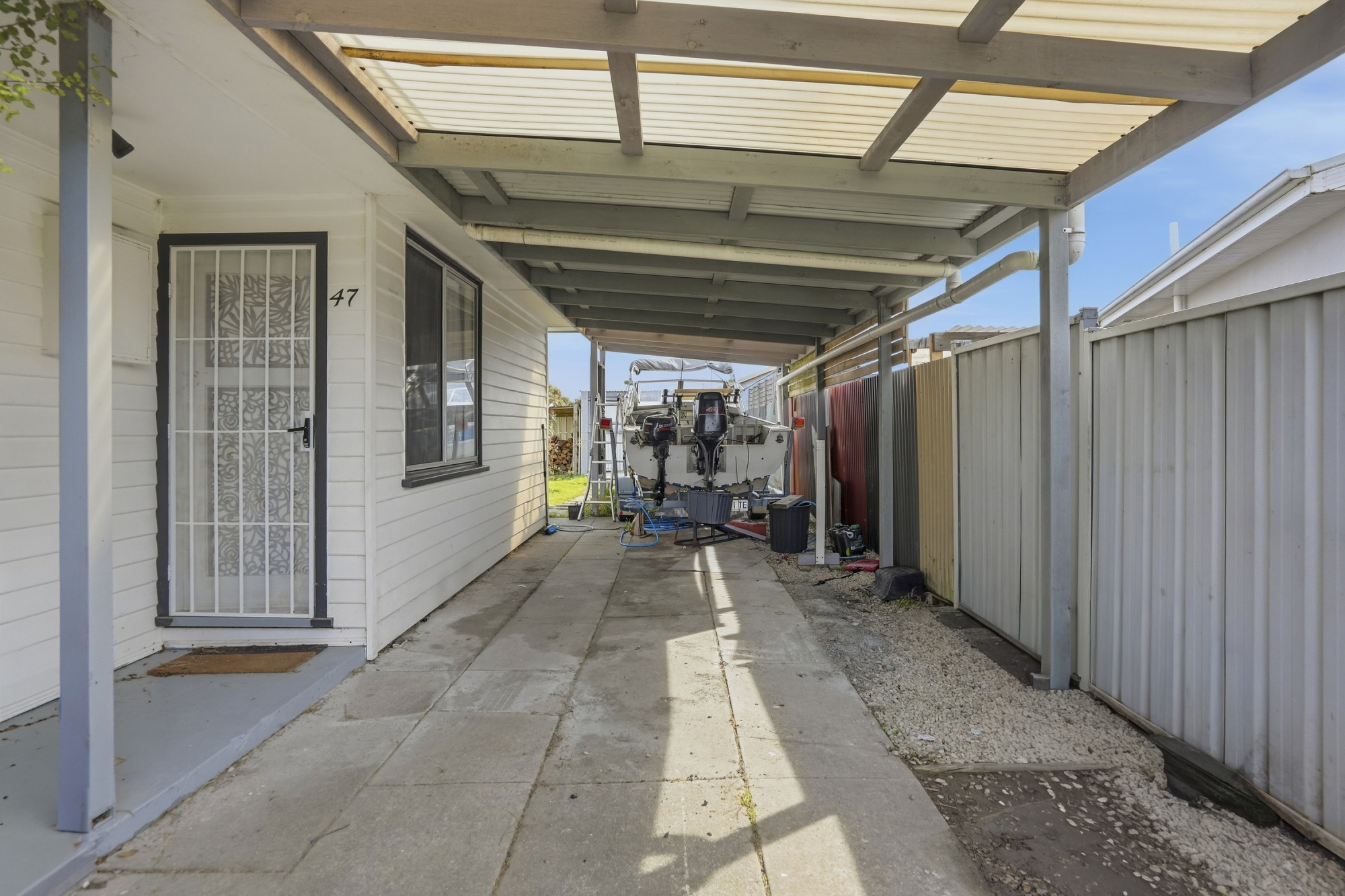 47 Arthur Street, George Town