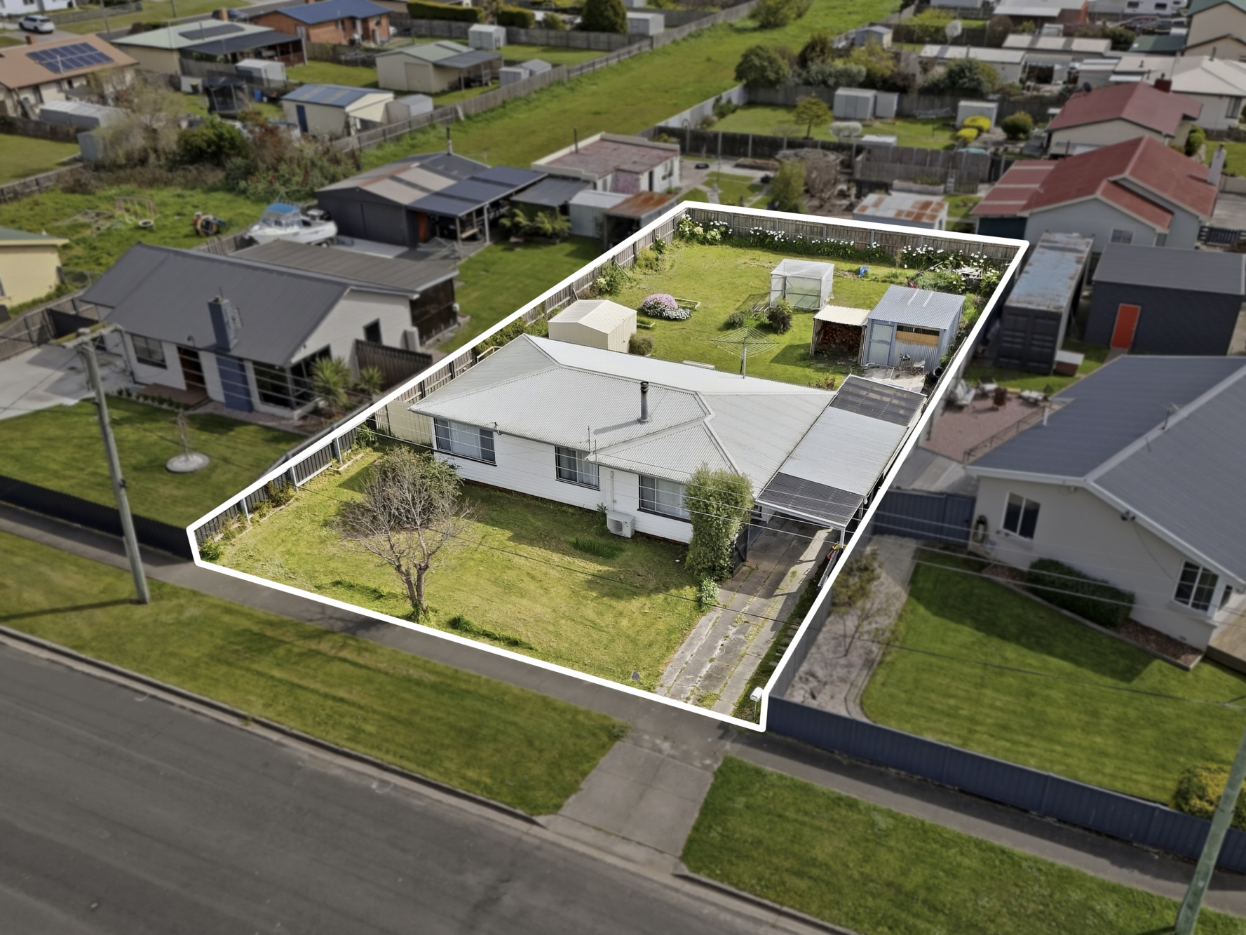 47 Arthur Street, George Town