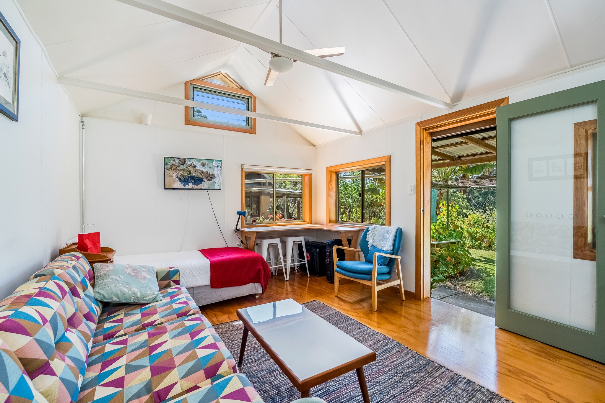 698 CAWONGLA ROAD, Larnook