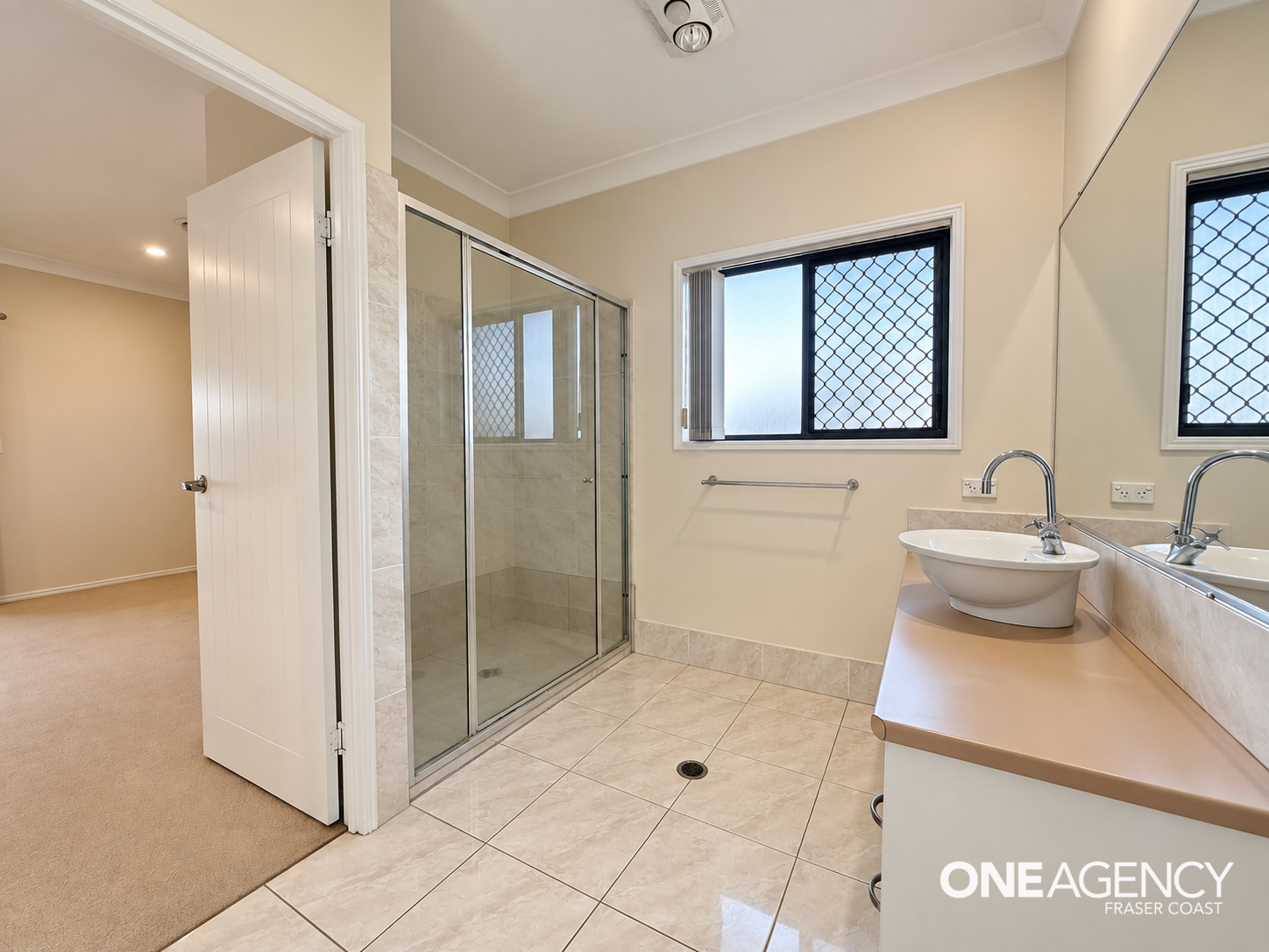 5 Bayley Court, Urraween