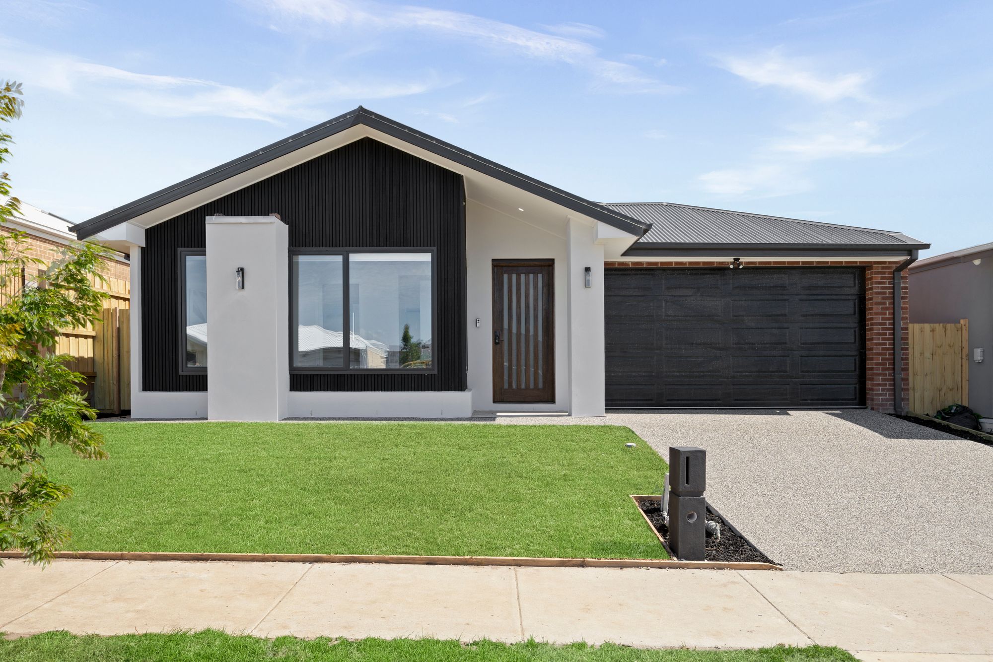 Listing image for 5 Salento Street, MOUNT DUNEED  VIC  3217