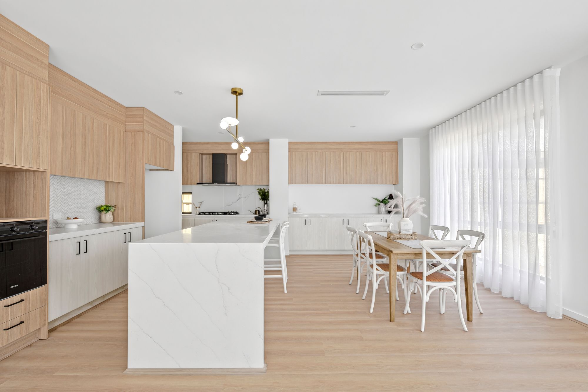 Listing image for 5 Salento Street, MOUNT DUNEED  VIC  3217