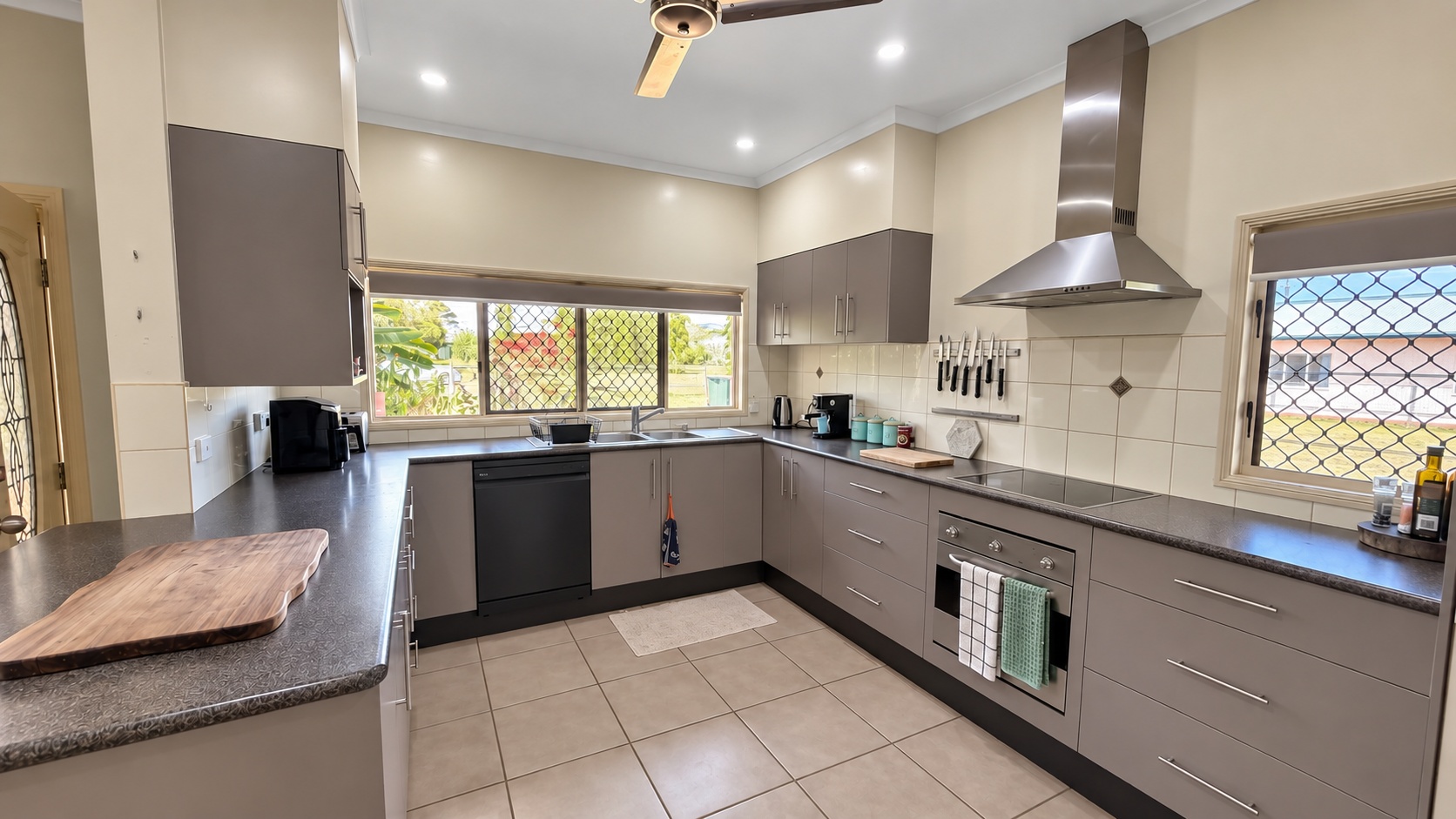 32 Halloran Street, Tolga