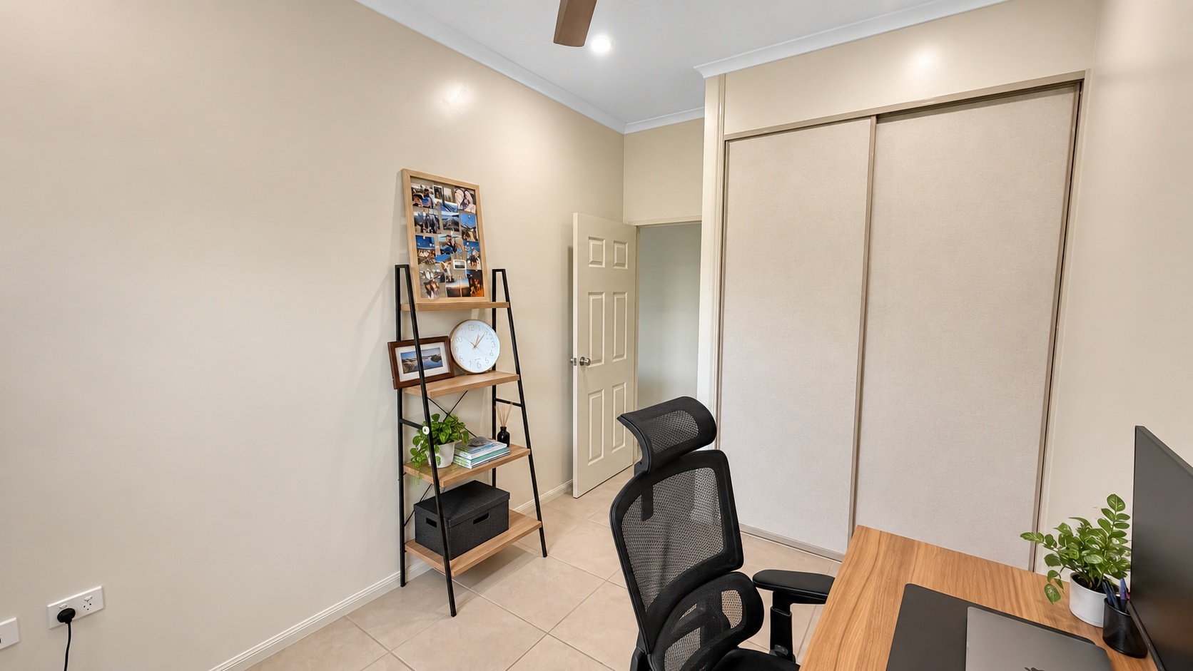 32 Halloran Street, Tolga
