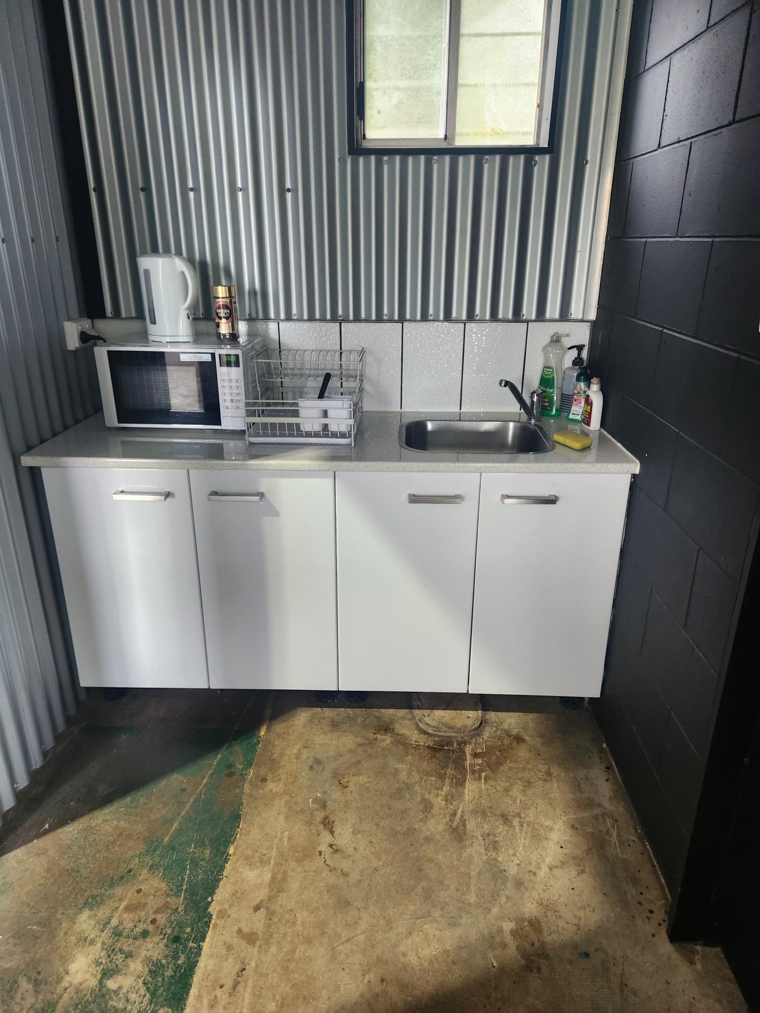 21 Albrecht Street, Atherton