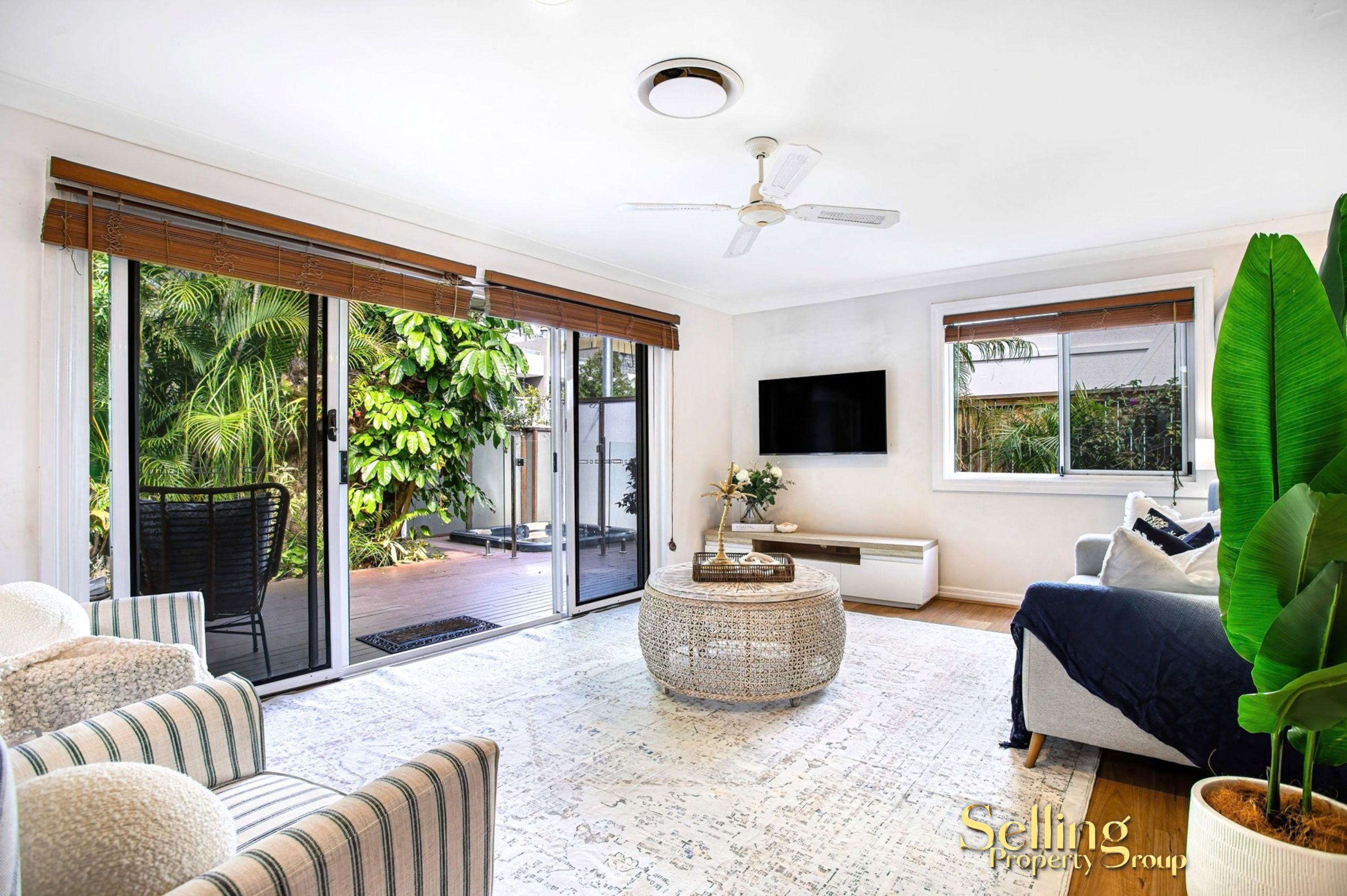 16B Oak Avenue , Surfers Paradise