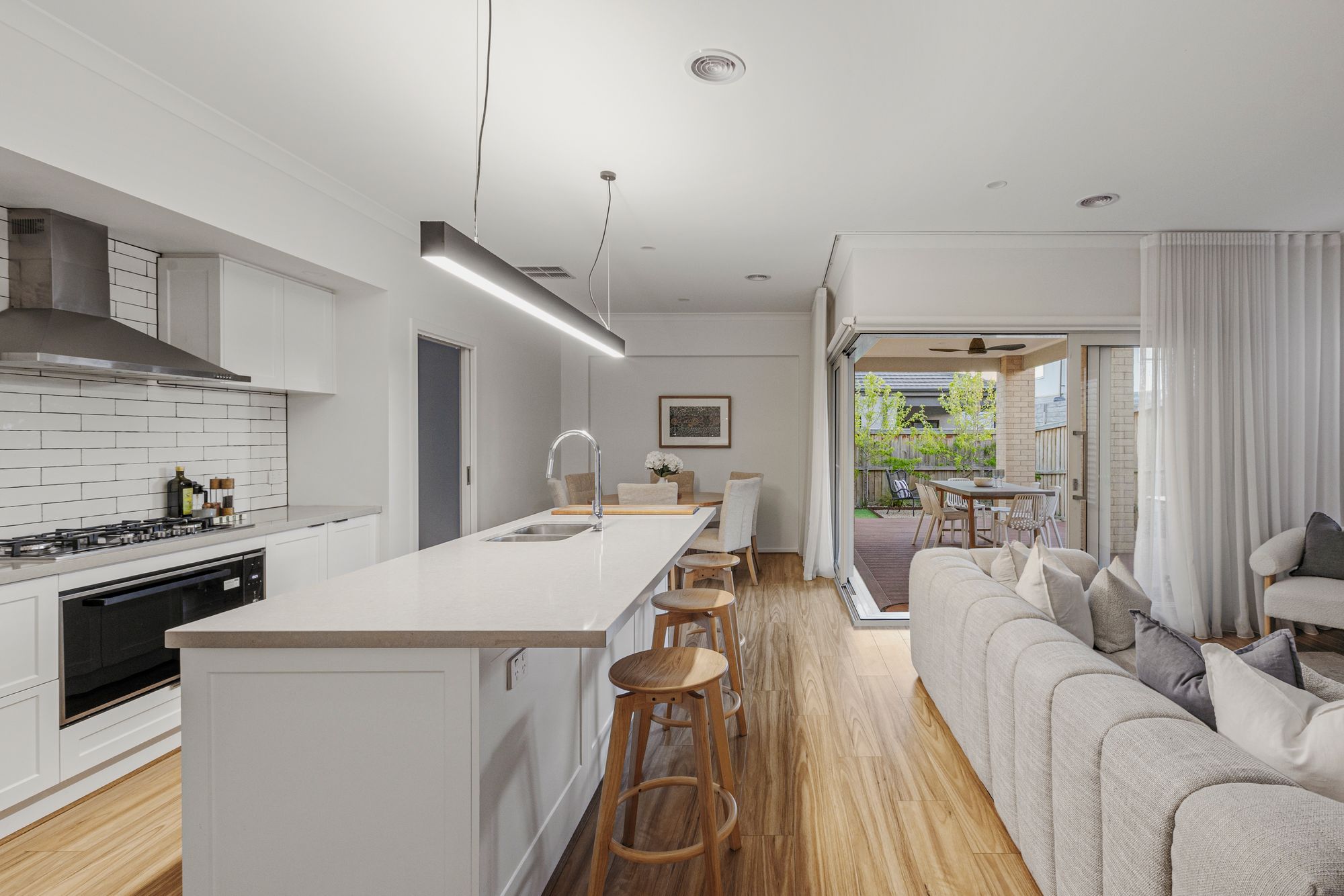 Listing image for 18 Purity Way, ARMSTRONG CREEK  VIC  3217
