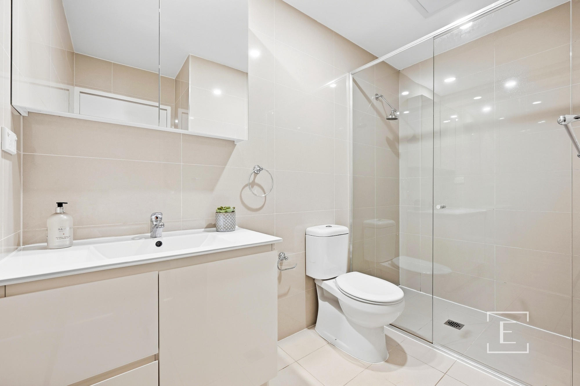 212 / 6-12 Courallie Avenue, Homebush West