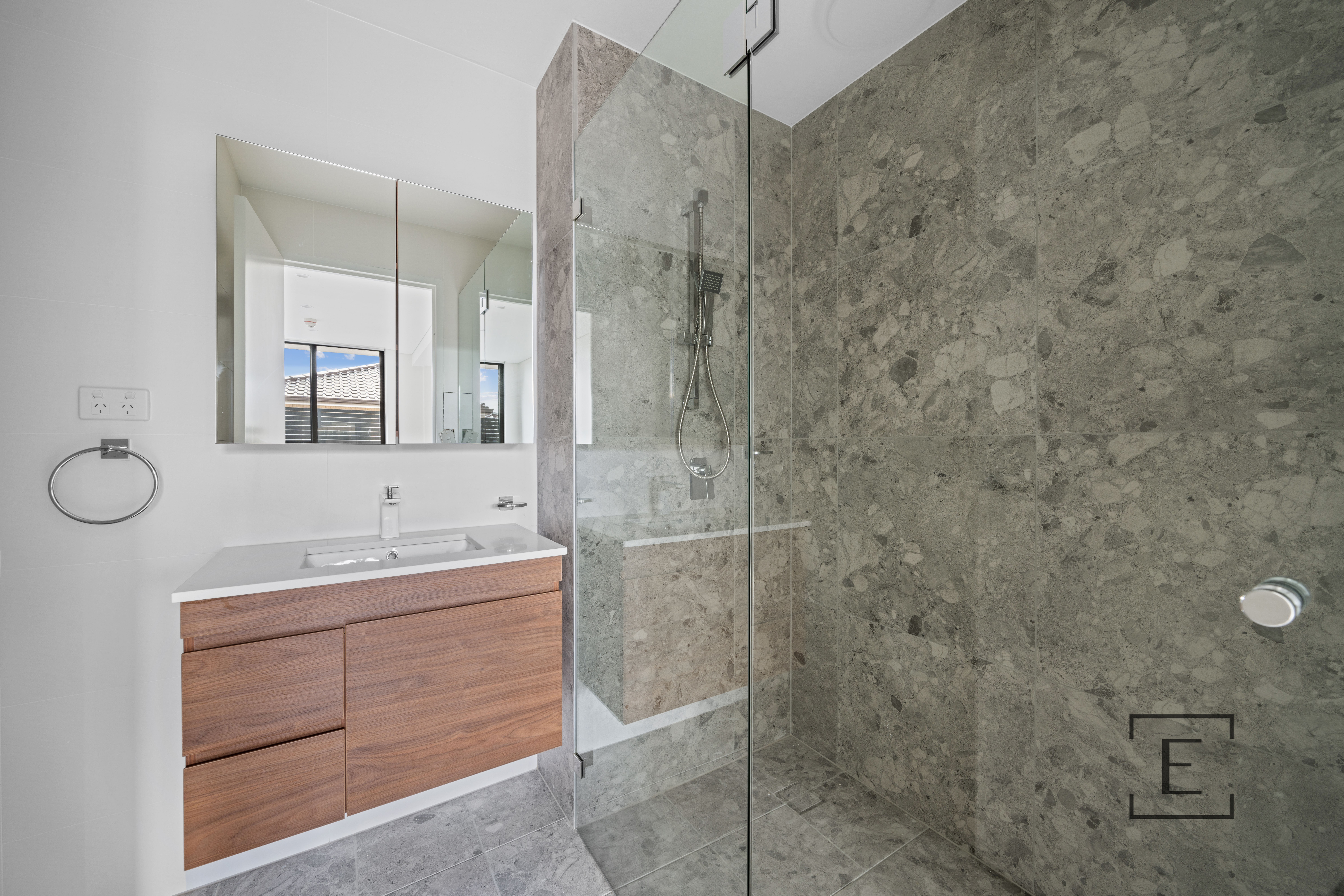 2 Petty Avenue, Yagoona