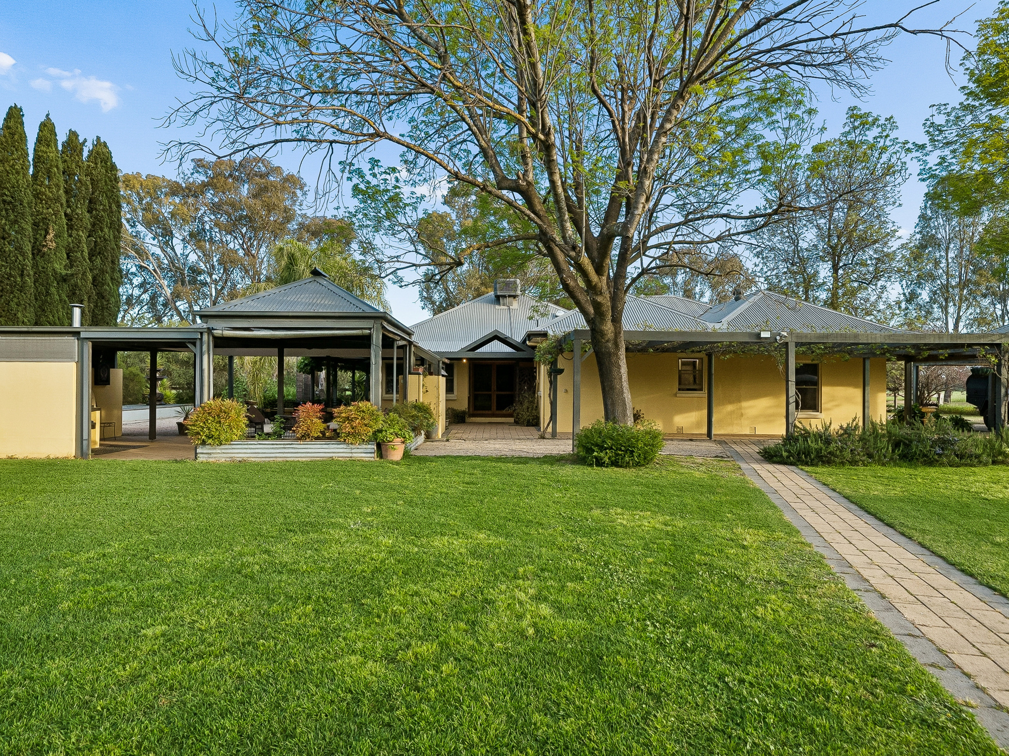 253 Clear Creek Road, Byawatha