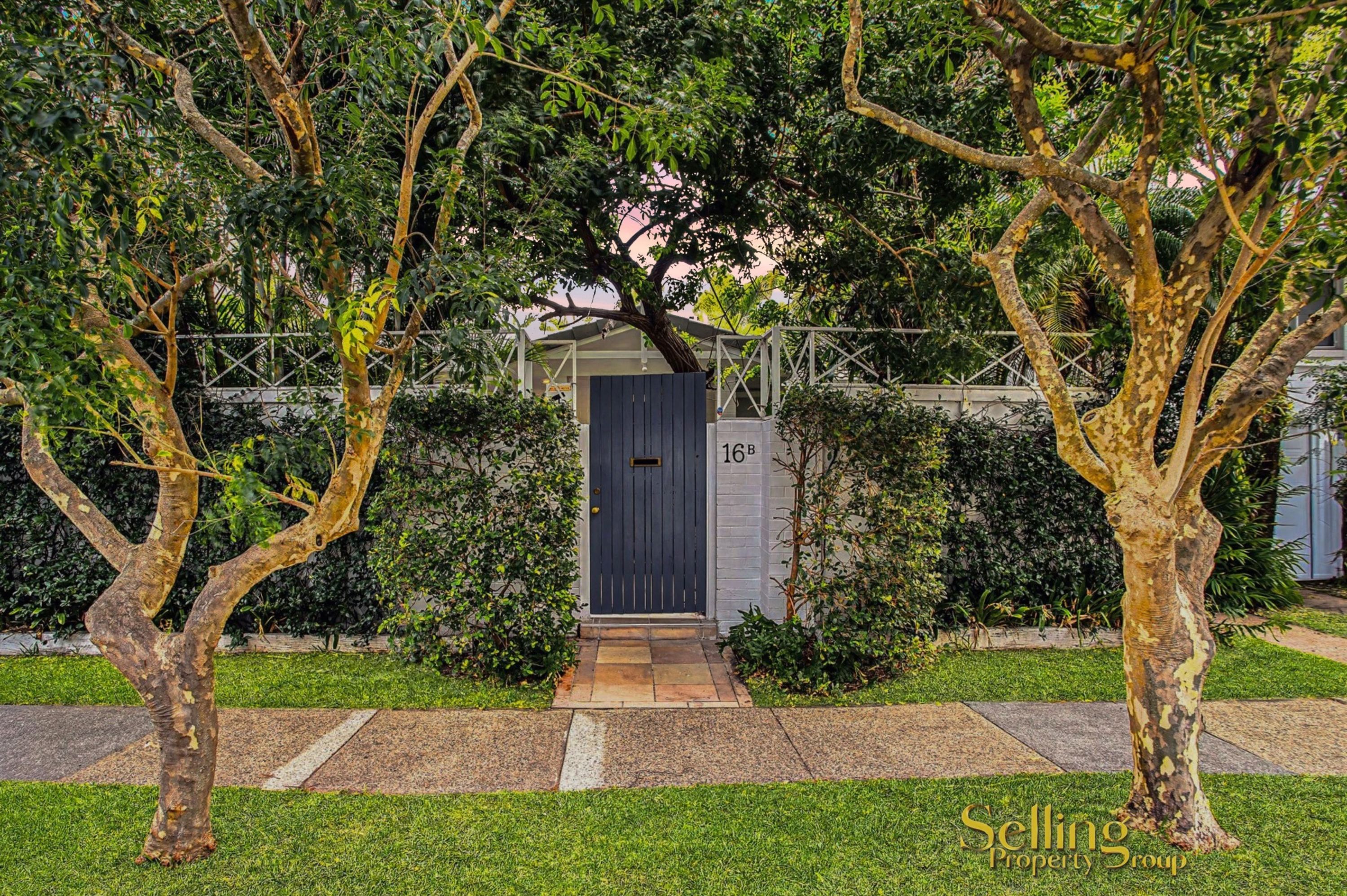 16B Oak Avenue , Surfers Paradise