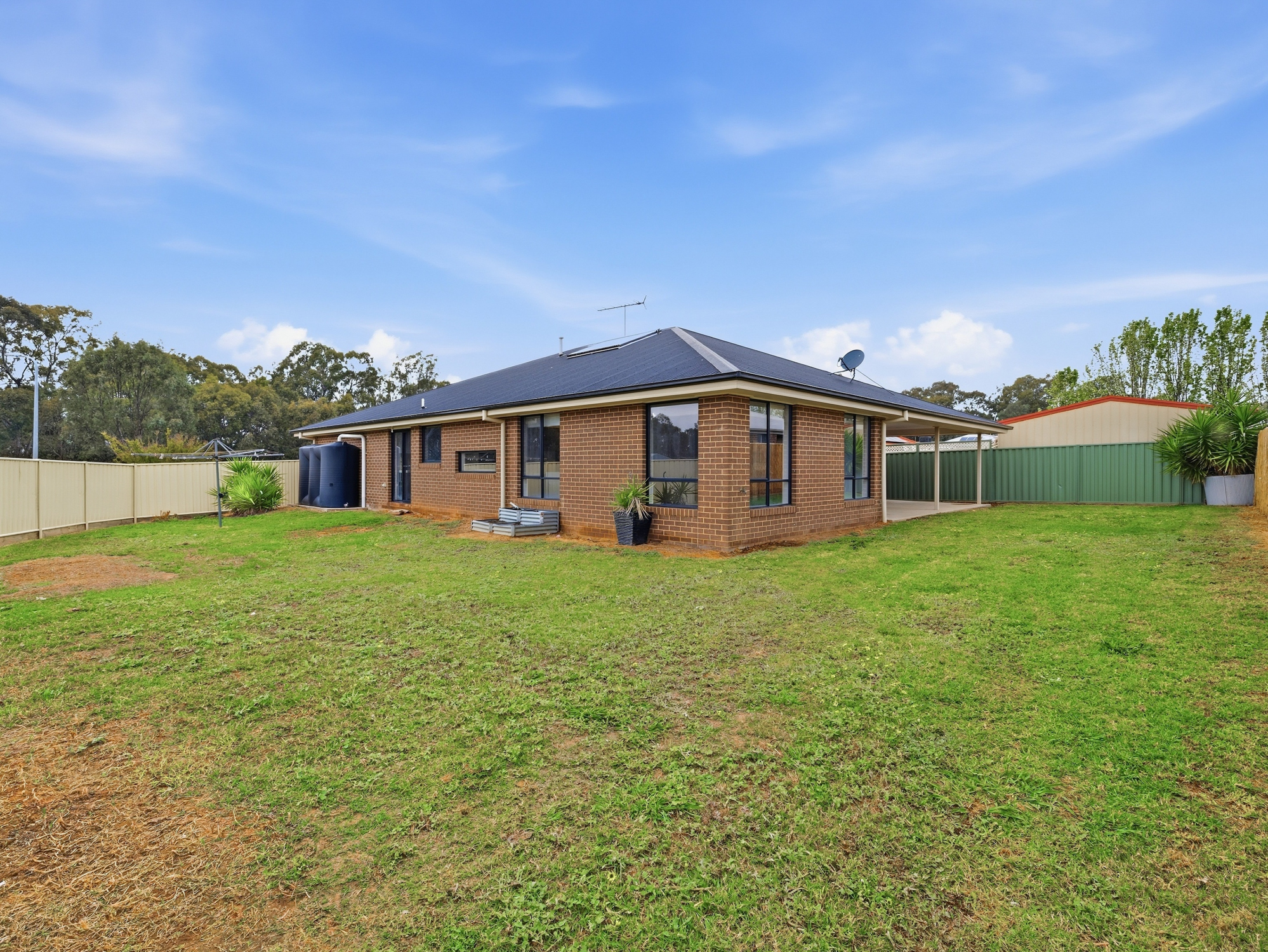 24 Silver Wattle Drive, Wangaratta