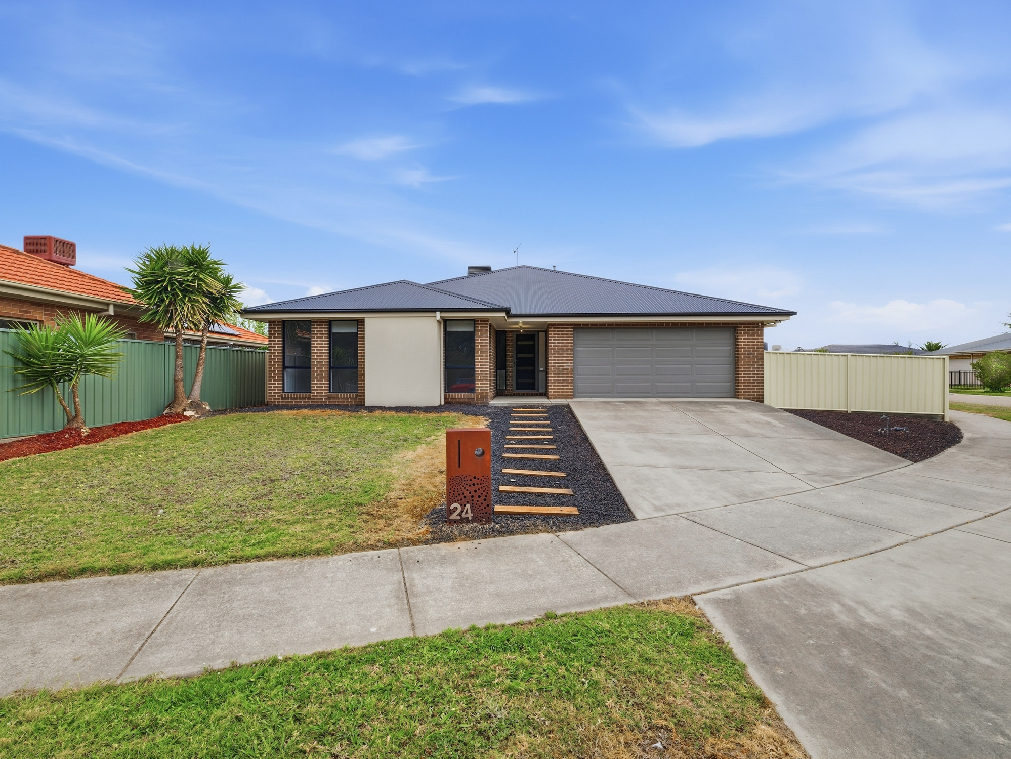 24 Silver Wattle Drive, Wangaratta