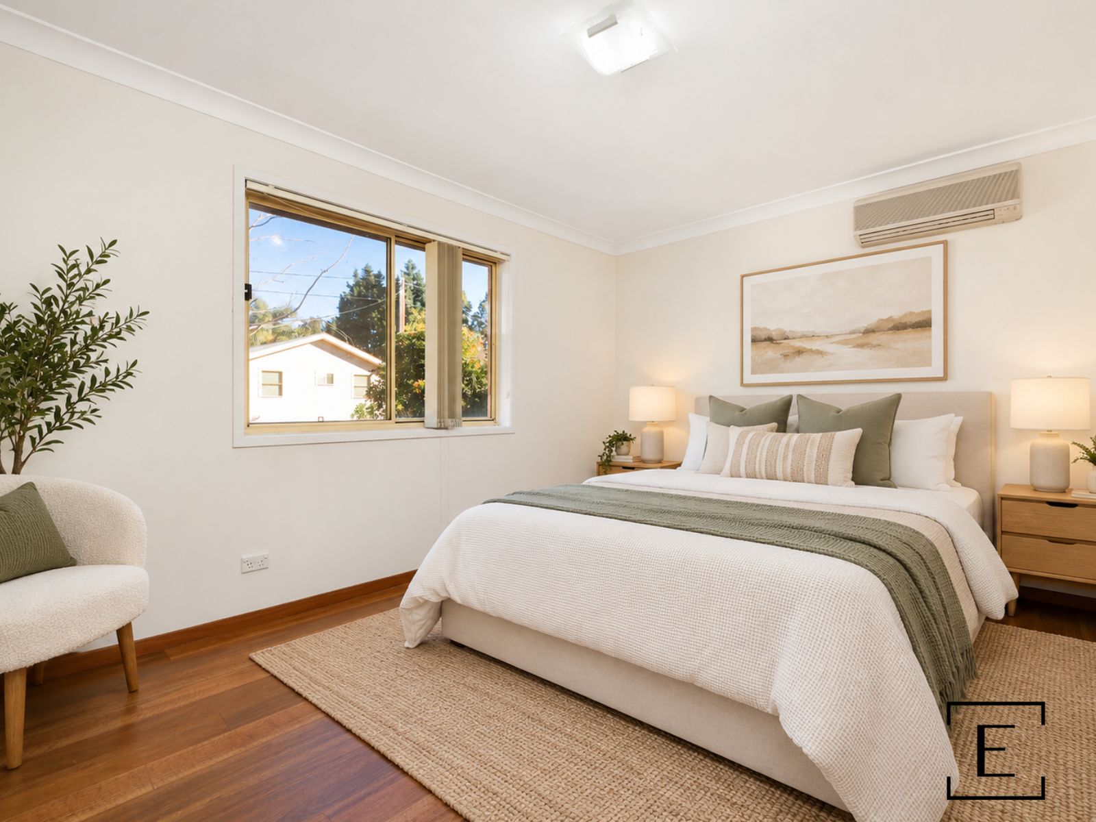 2 / 2 Tottenham Street, Granville