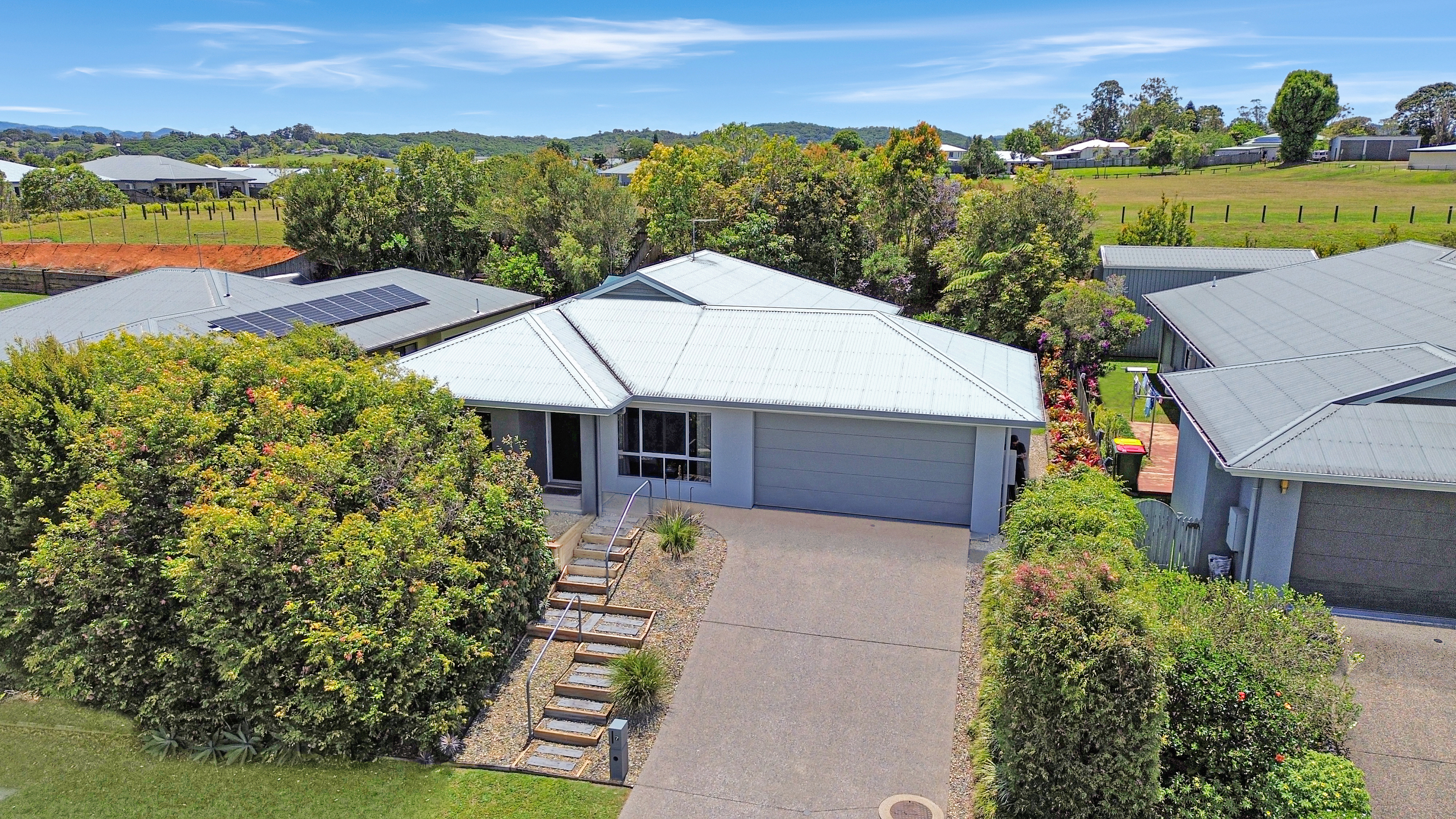 7 Cahill Close, Yungaburra