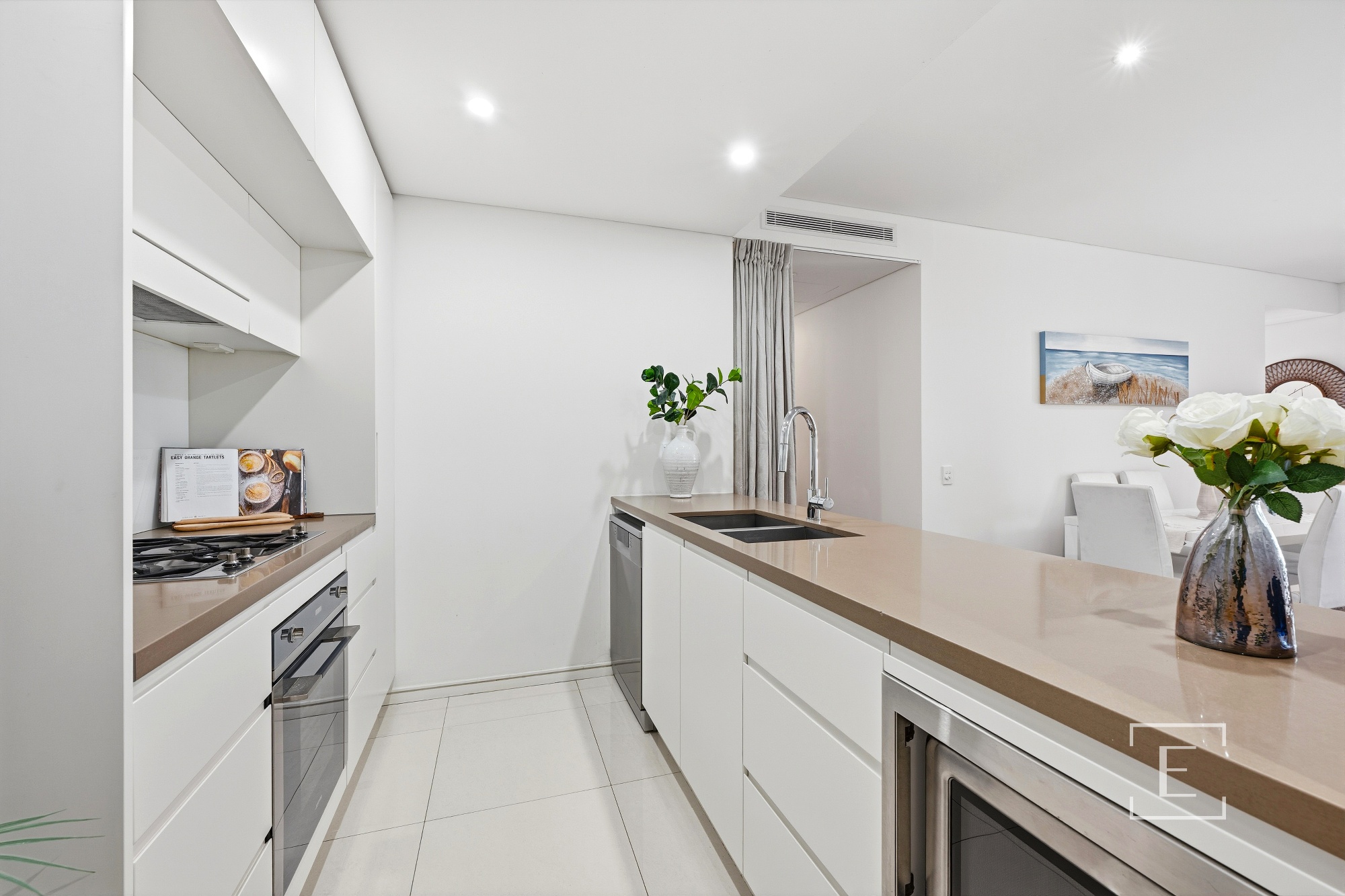 96 / 54A Blackwall Point Road, Chiswick