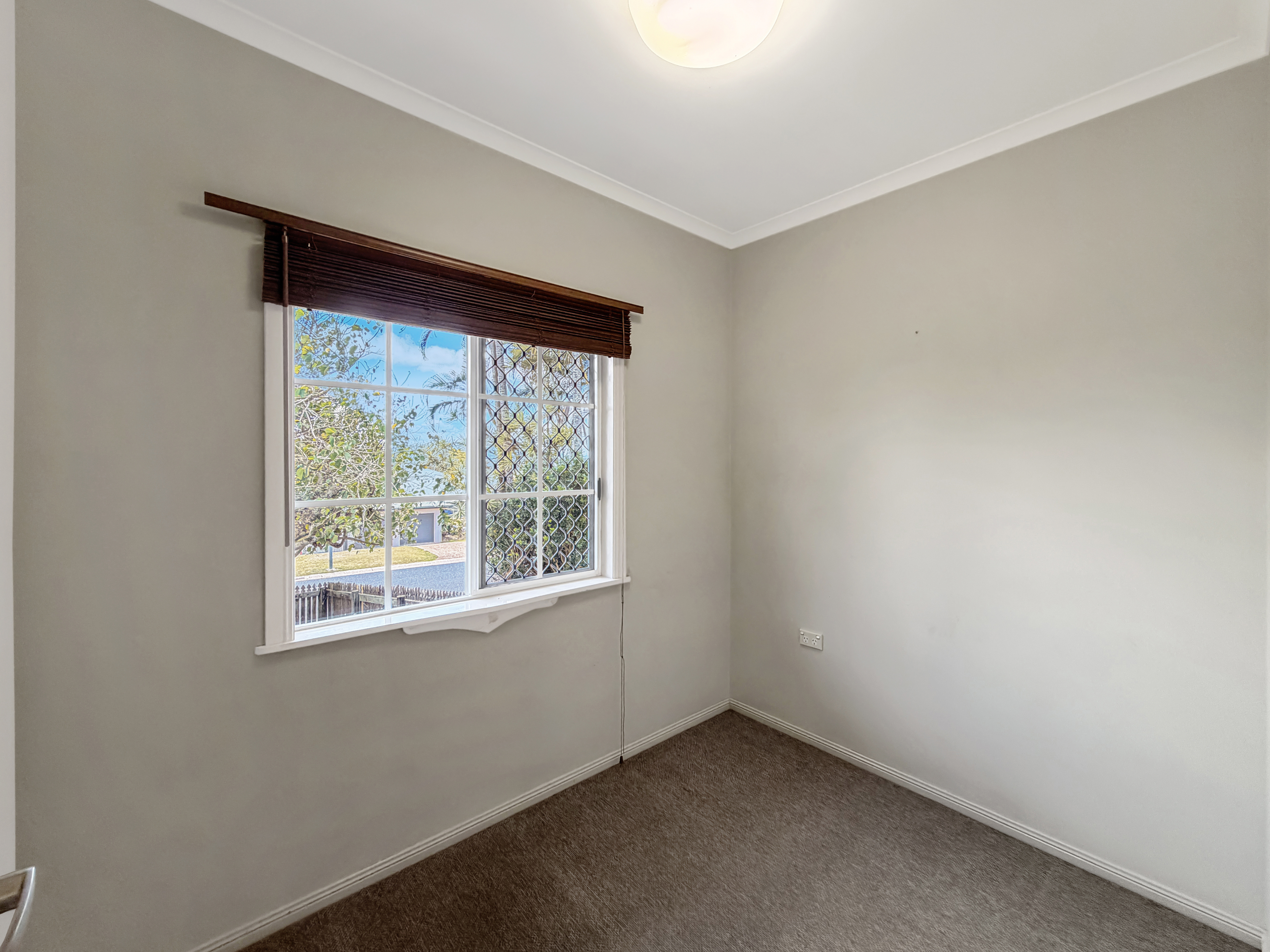 13 Storer Street, Atherton