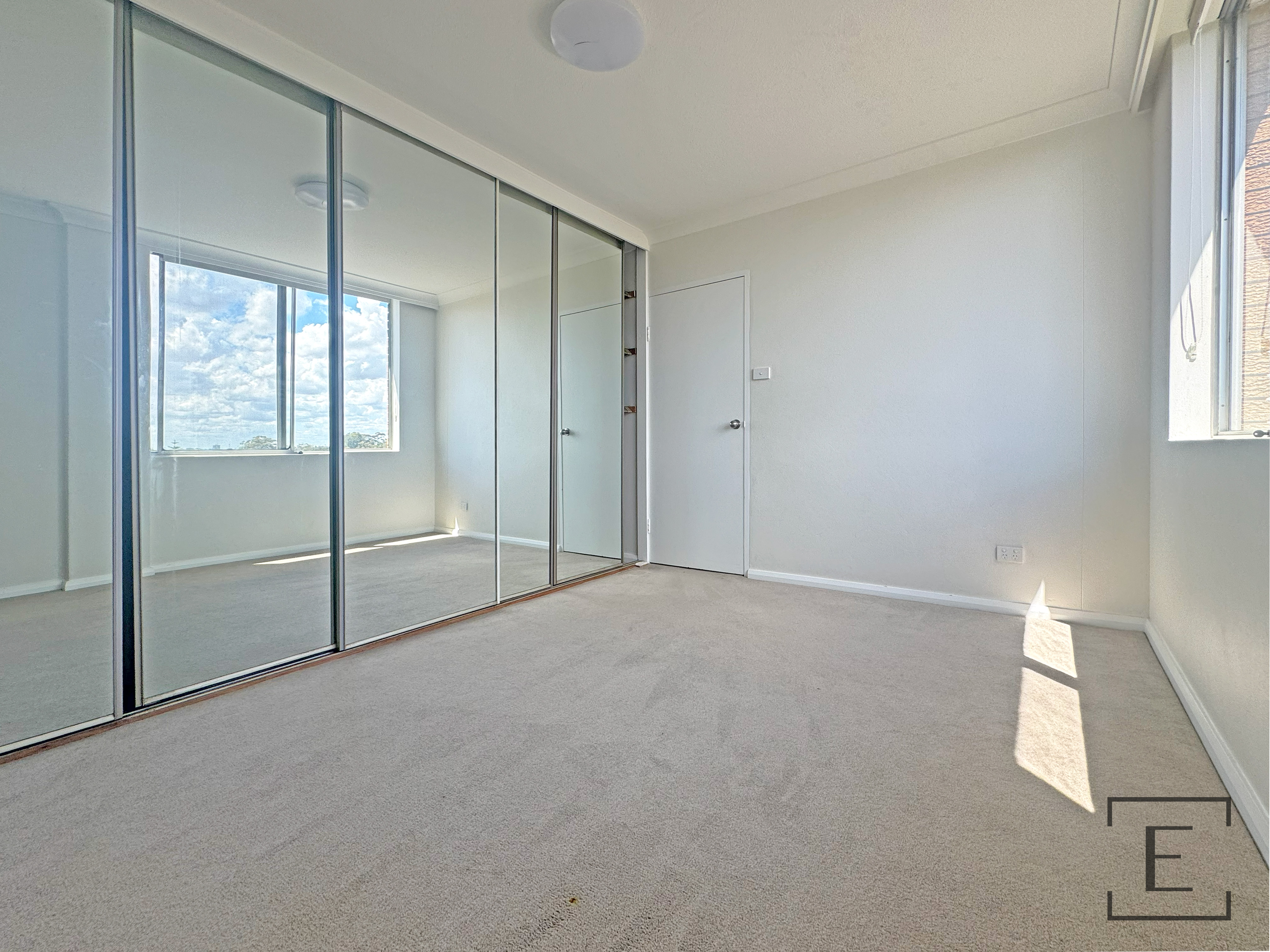 28 / 3 Burlington Road, Homebush