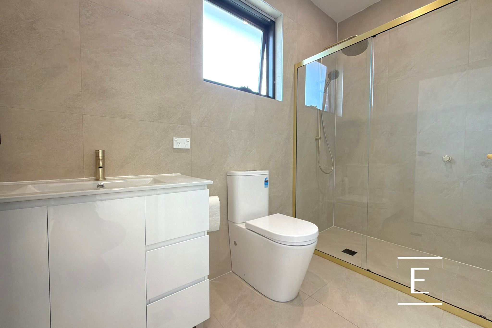 4 / 3 Kroombit Street, Dulwich Hill