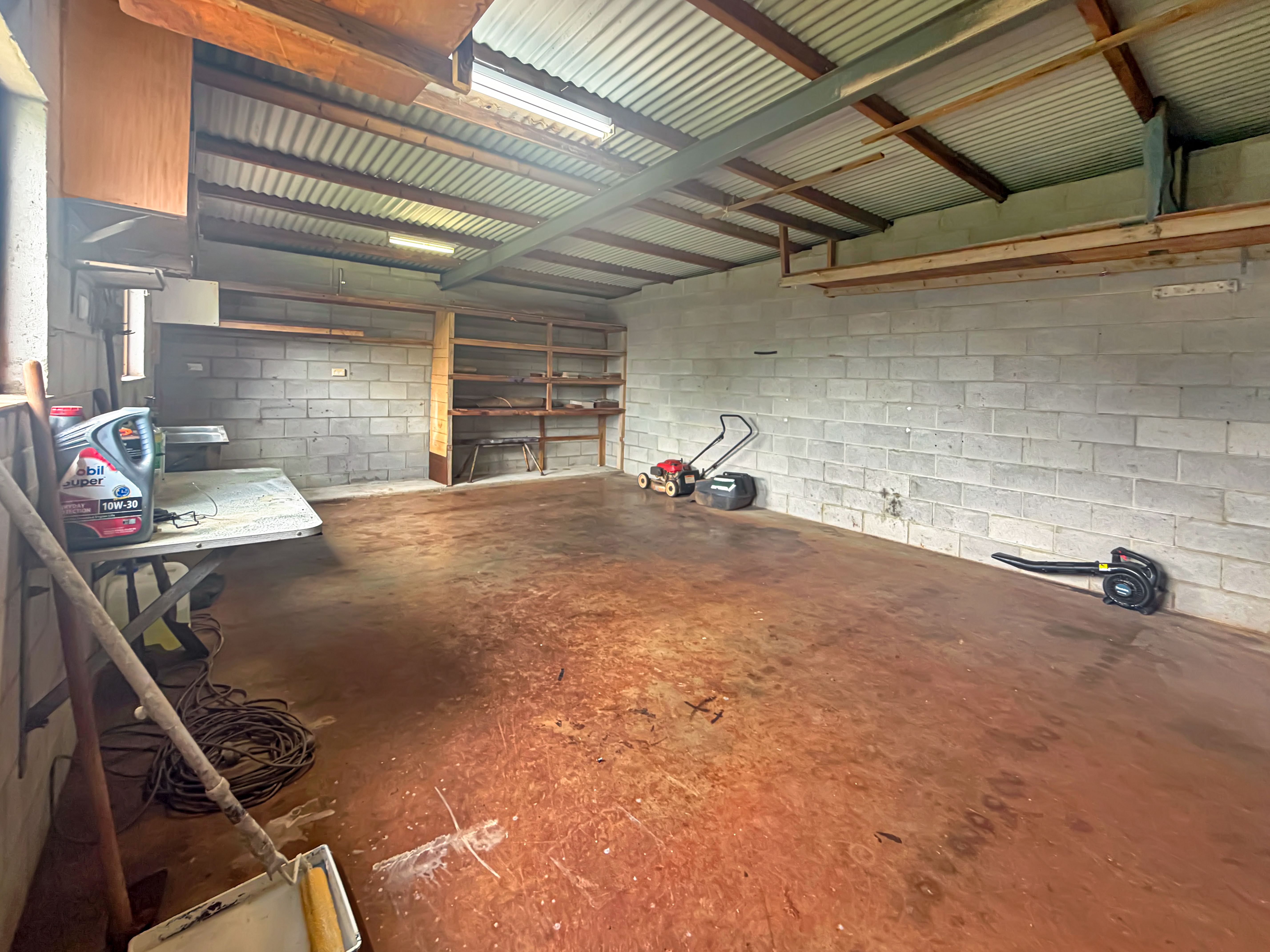 12 Mazlin Street, Atherton