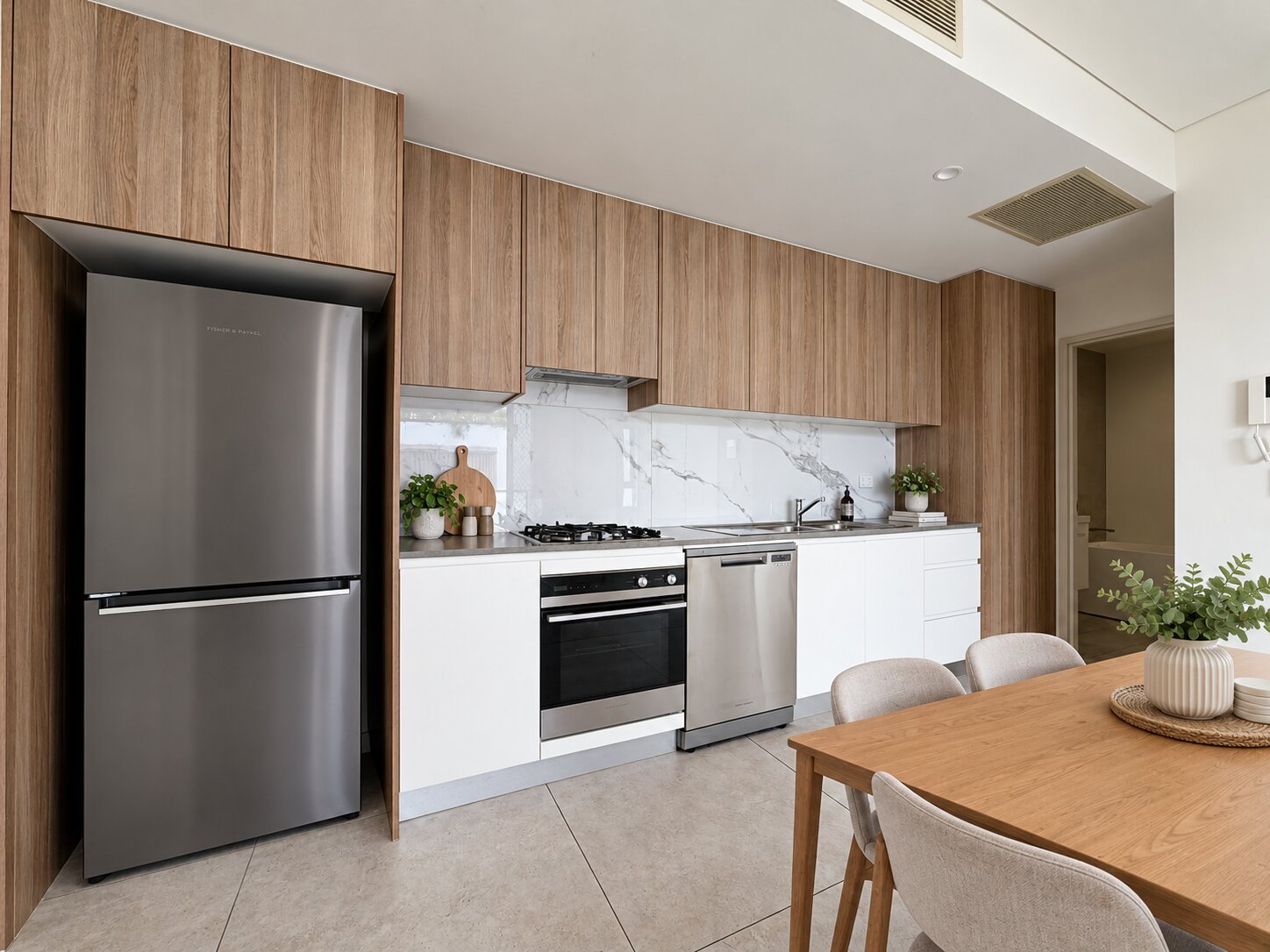 704 / 10 Smallwood Avenue, Homebush
