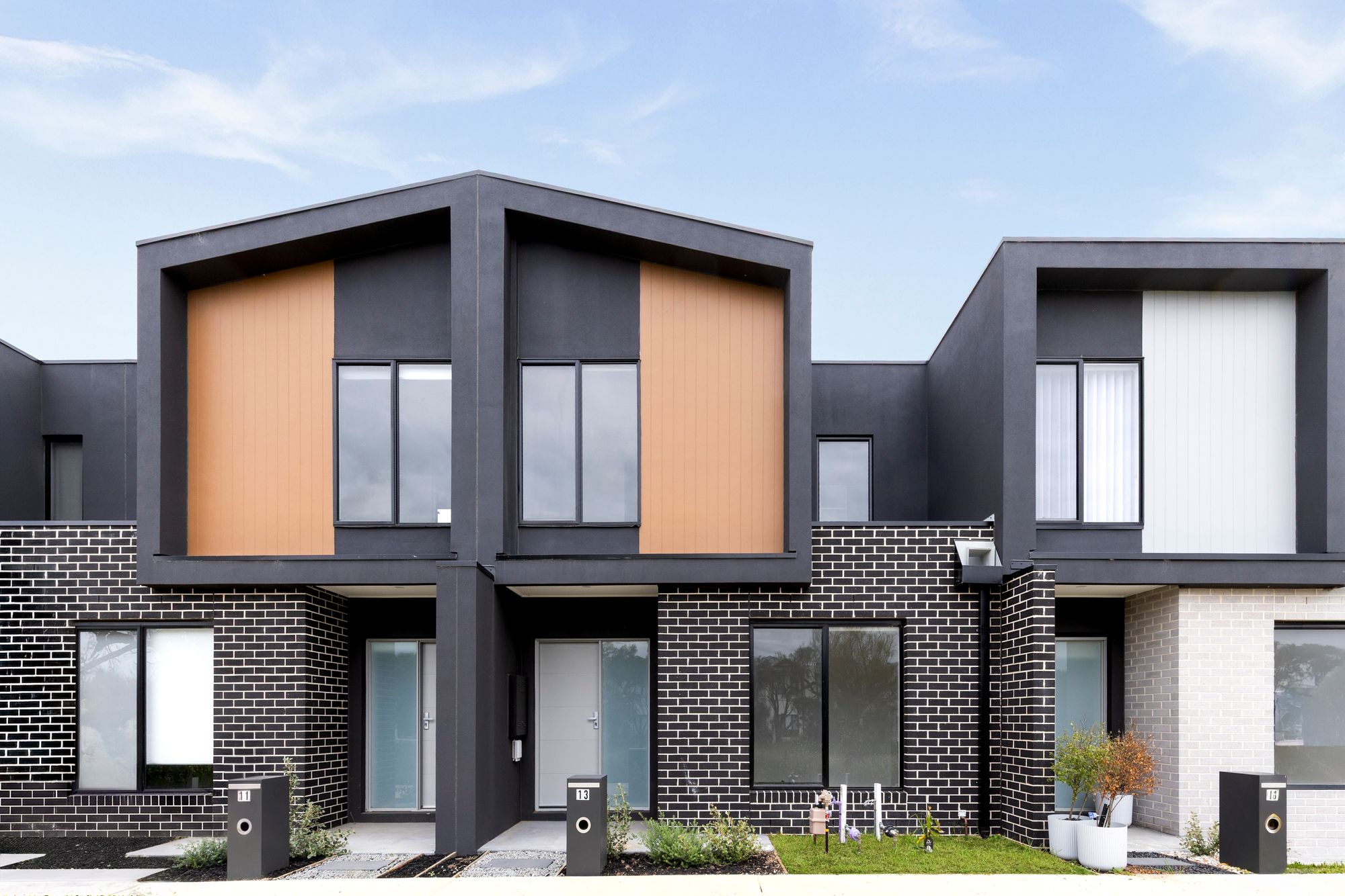 Listing image for 13 Willow Walk, ARMSTRONG CREEK  VIC  3217
