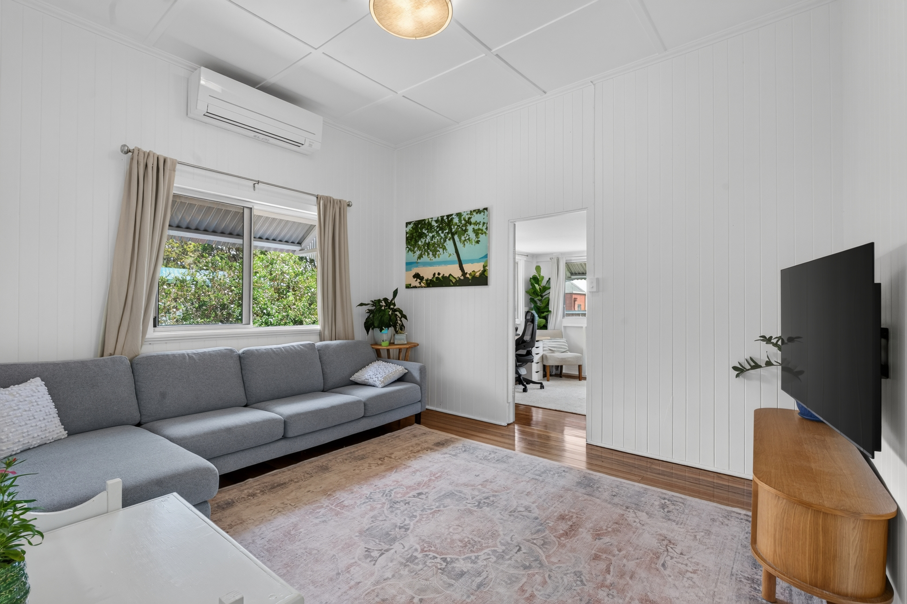 91 Robert Street, Atherton
