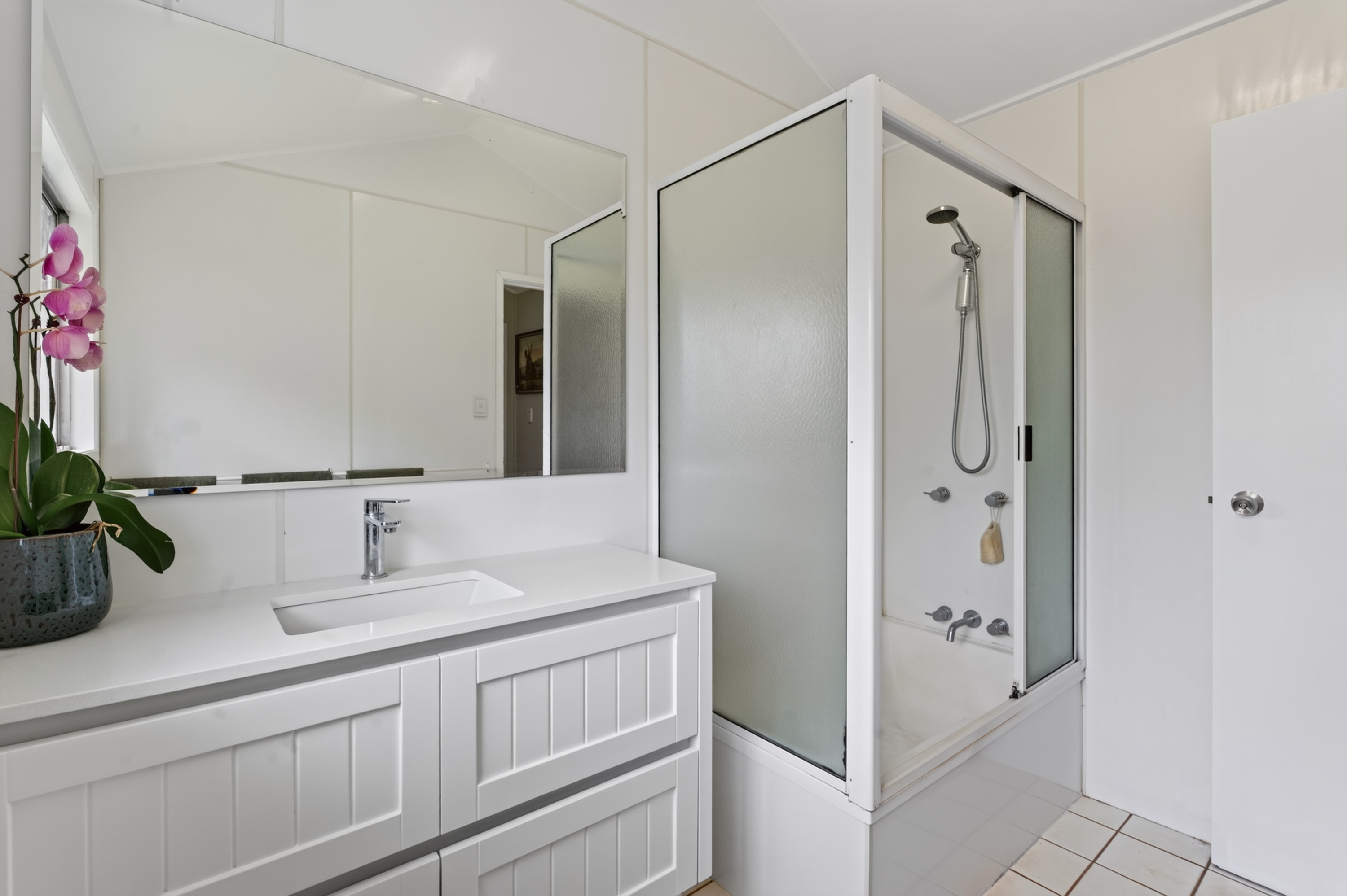 91 Robert Street, Atherton