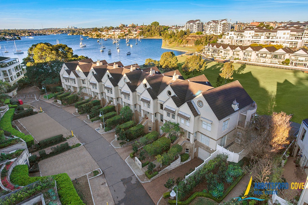 24 Figtree Avenue, Abbotsford Abbotsford Cove Real Estate