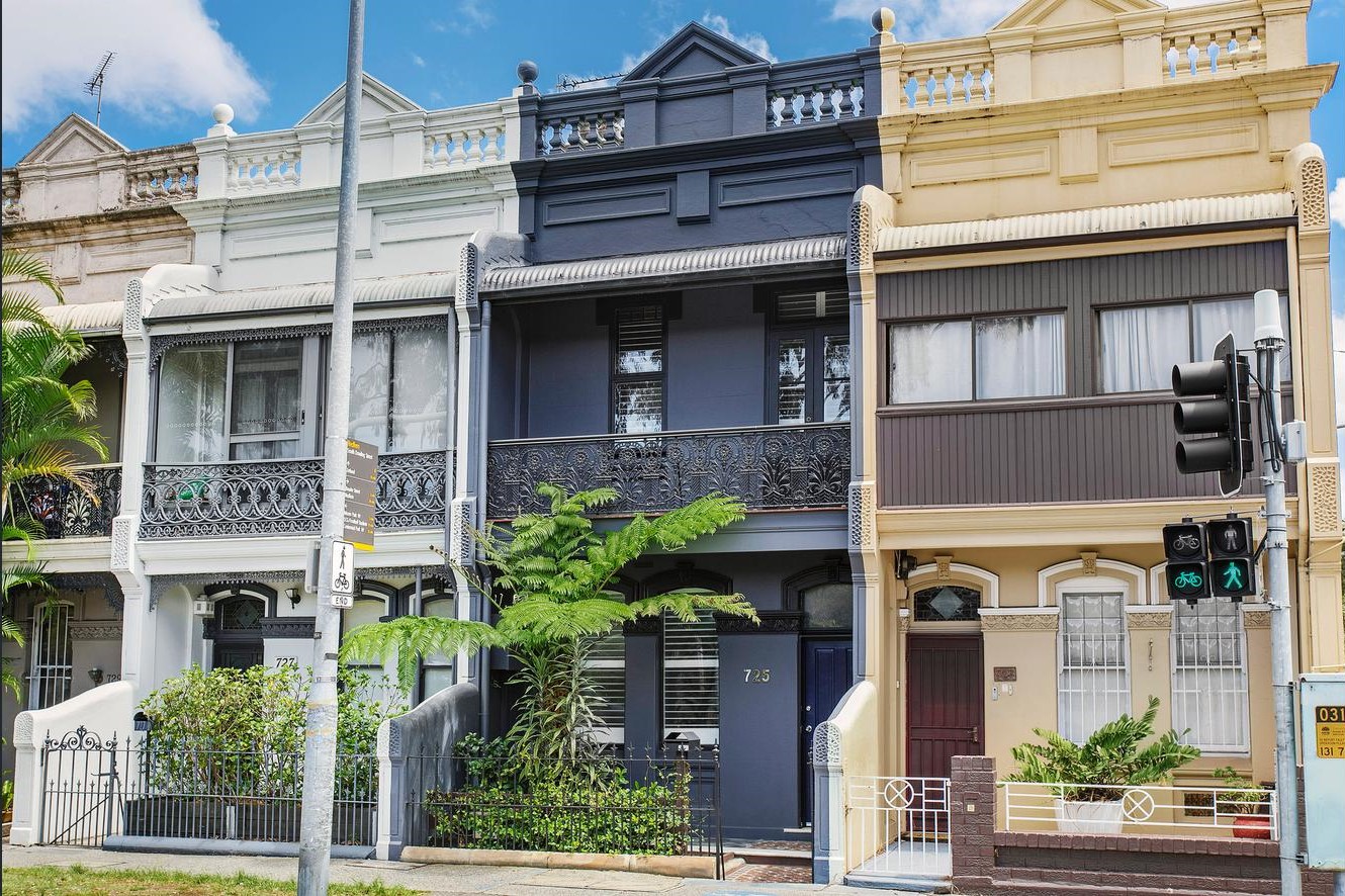 725 South Dowling Street REDFERN, NSW 2016 Oxford Real Estate Agency