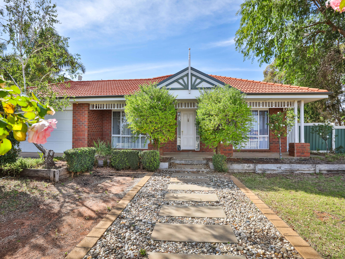 216 Koorlong Avenue, Nichols Point Mildura Property Advisers