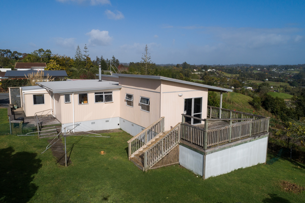 12 Reinga Road, Kerikeri One Agency Far North Licensed (REAA 2008)