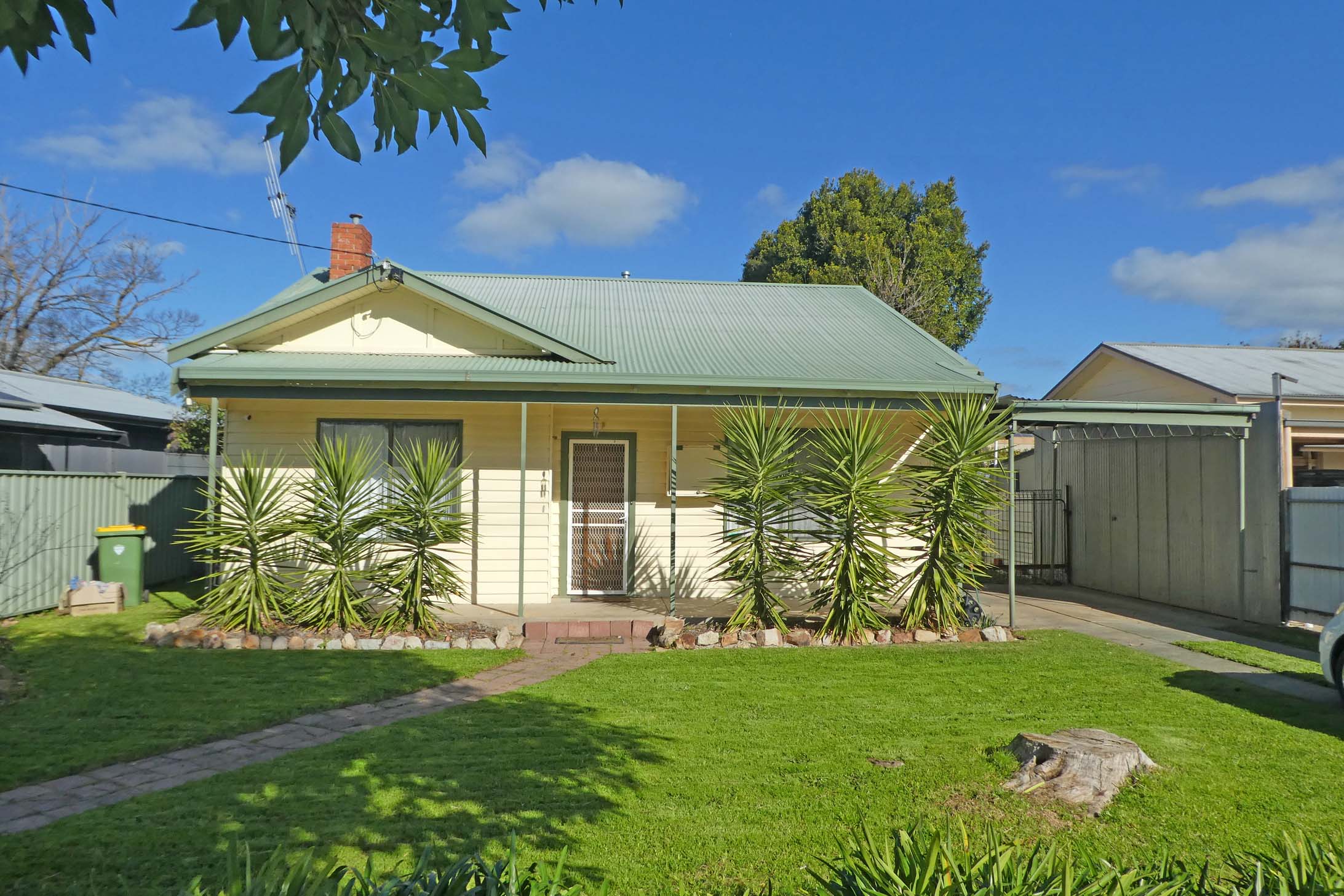 14 Allan Street, Kyabram Walker Real Estate