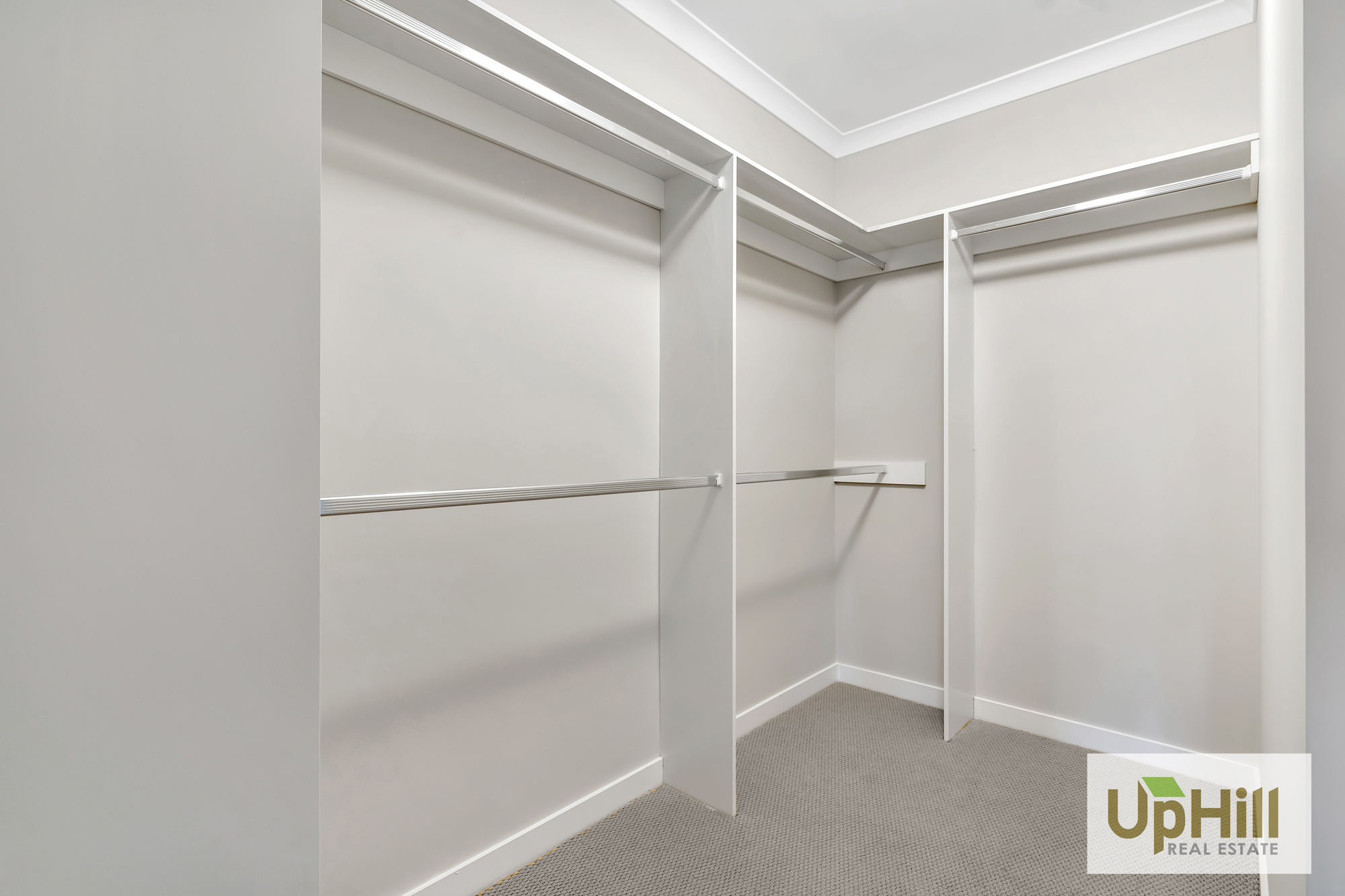 37 WAY, Cranbourne North Uphill Real Estate