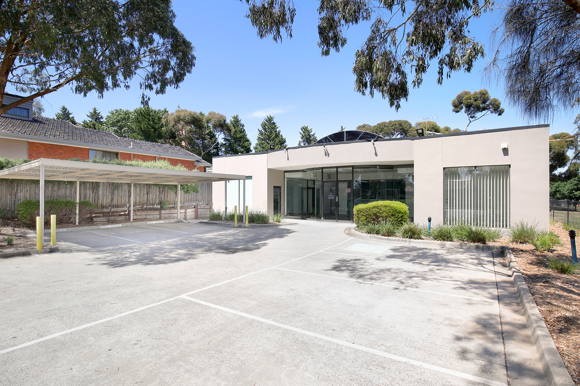 2 Sunrise Drive , Greensborough Lock Bulmer Property Group